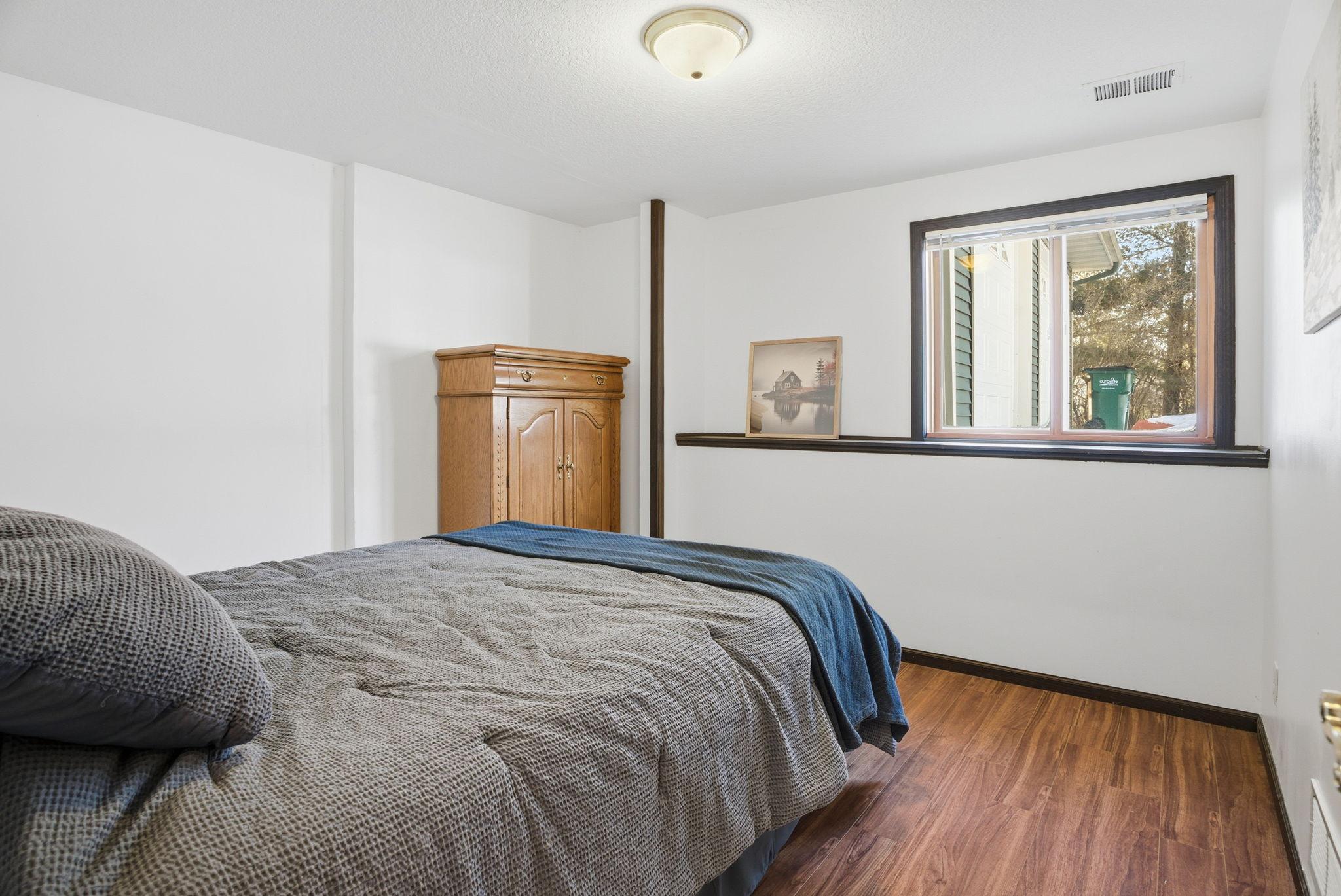 2225 Old Post Road, Independence, MN, 55359