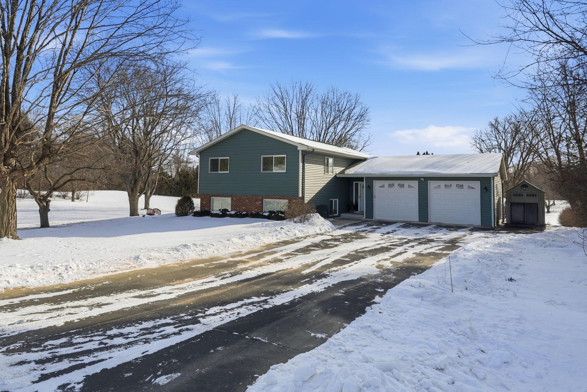 2225 Old Post Road, Independence, MN, 55359