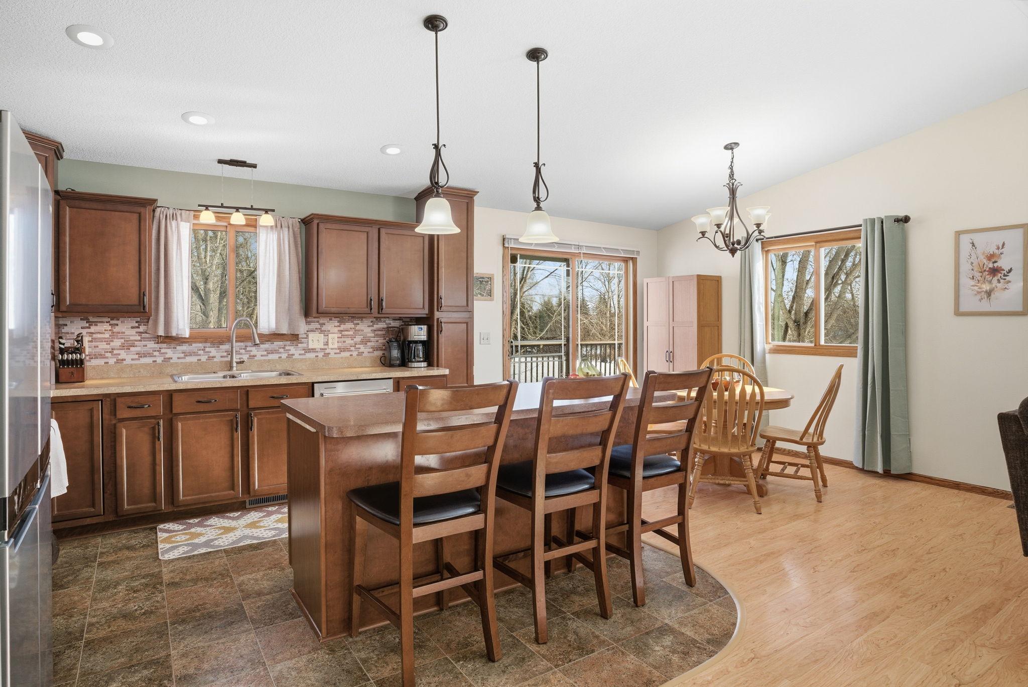 2225 Old Post Road, Independence, MN, 55359