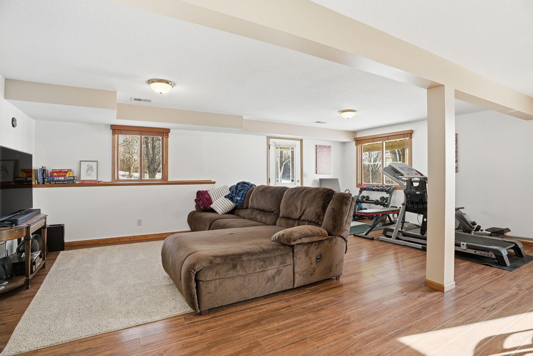 2225 Old Post Road, Independence, MN, 55359