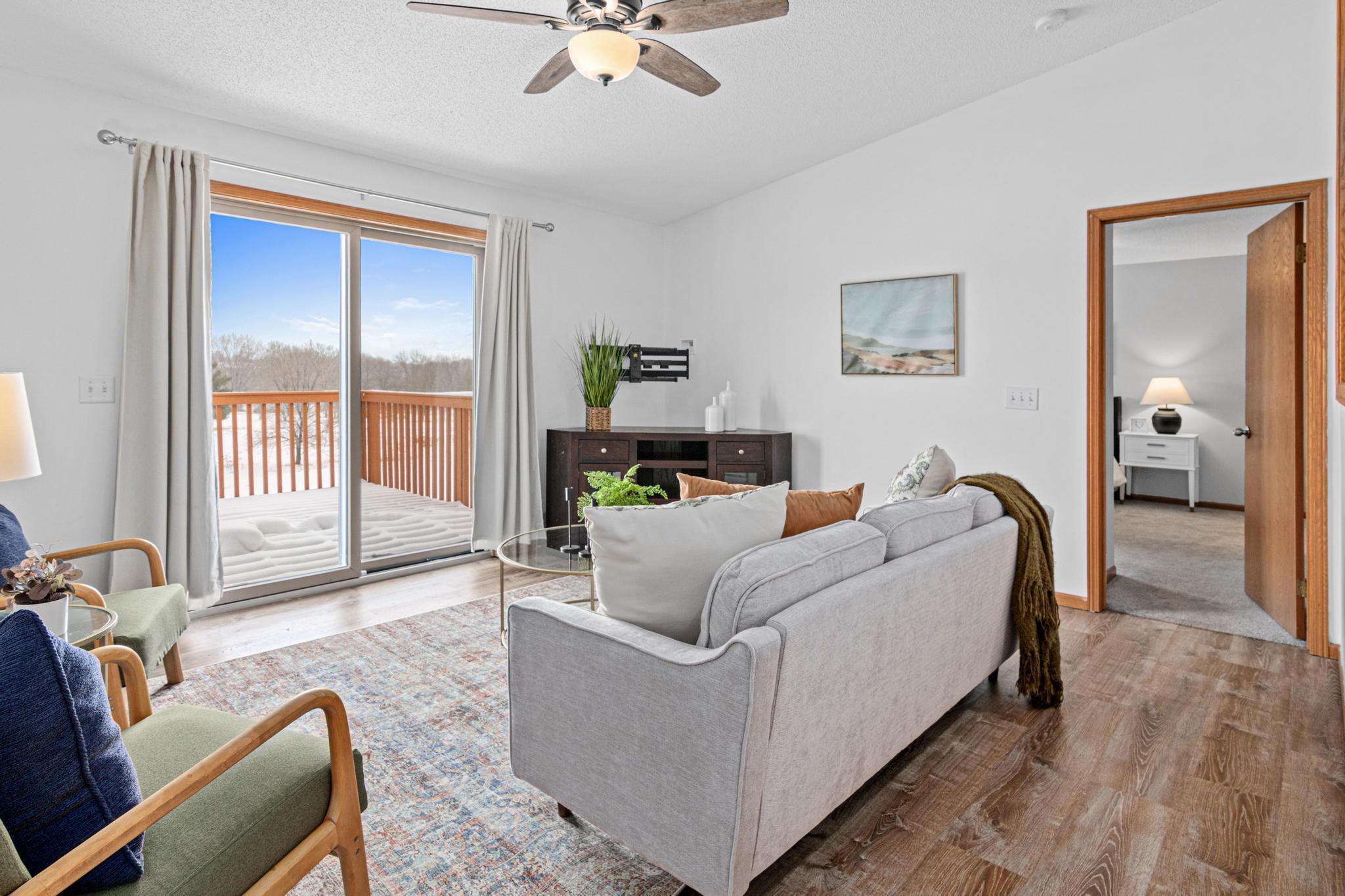 1016 W Ridge Court, New Richmond, WI, 54017