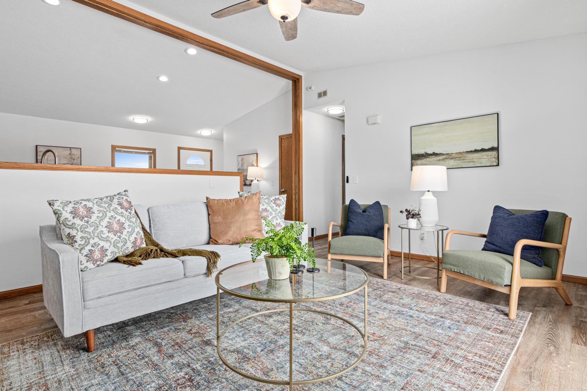 1016 W Ridge Court, New Richmond, WI, 54017