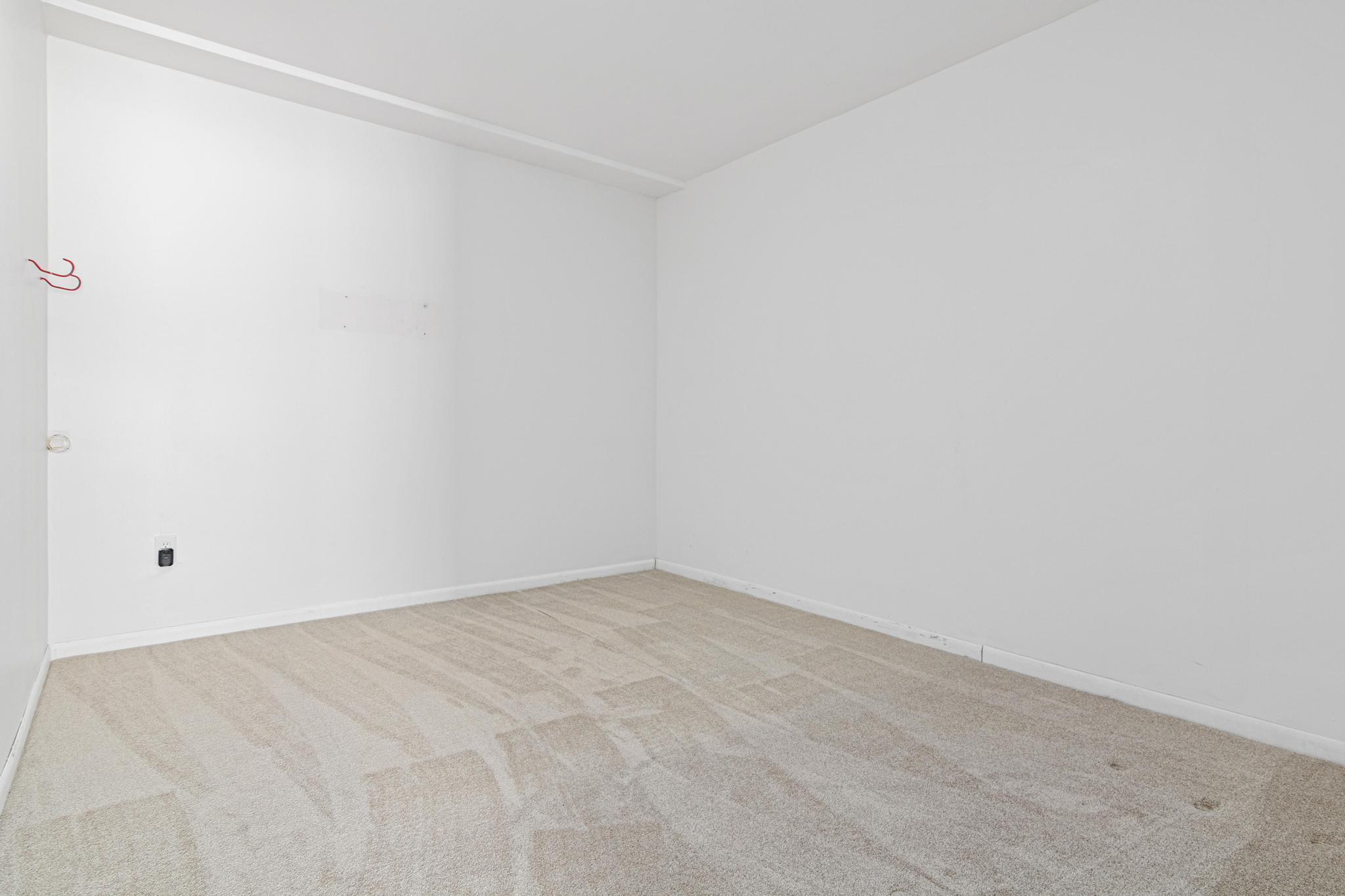 1016 W Ridge Court, New Richmond, WI, 54017