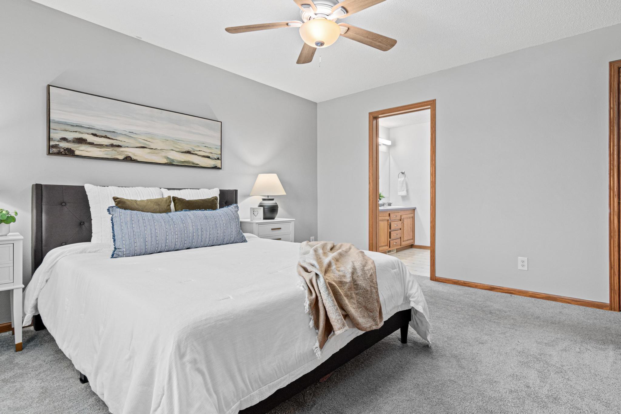 1016 W Ridge Court, New Richmond, WI, 54017