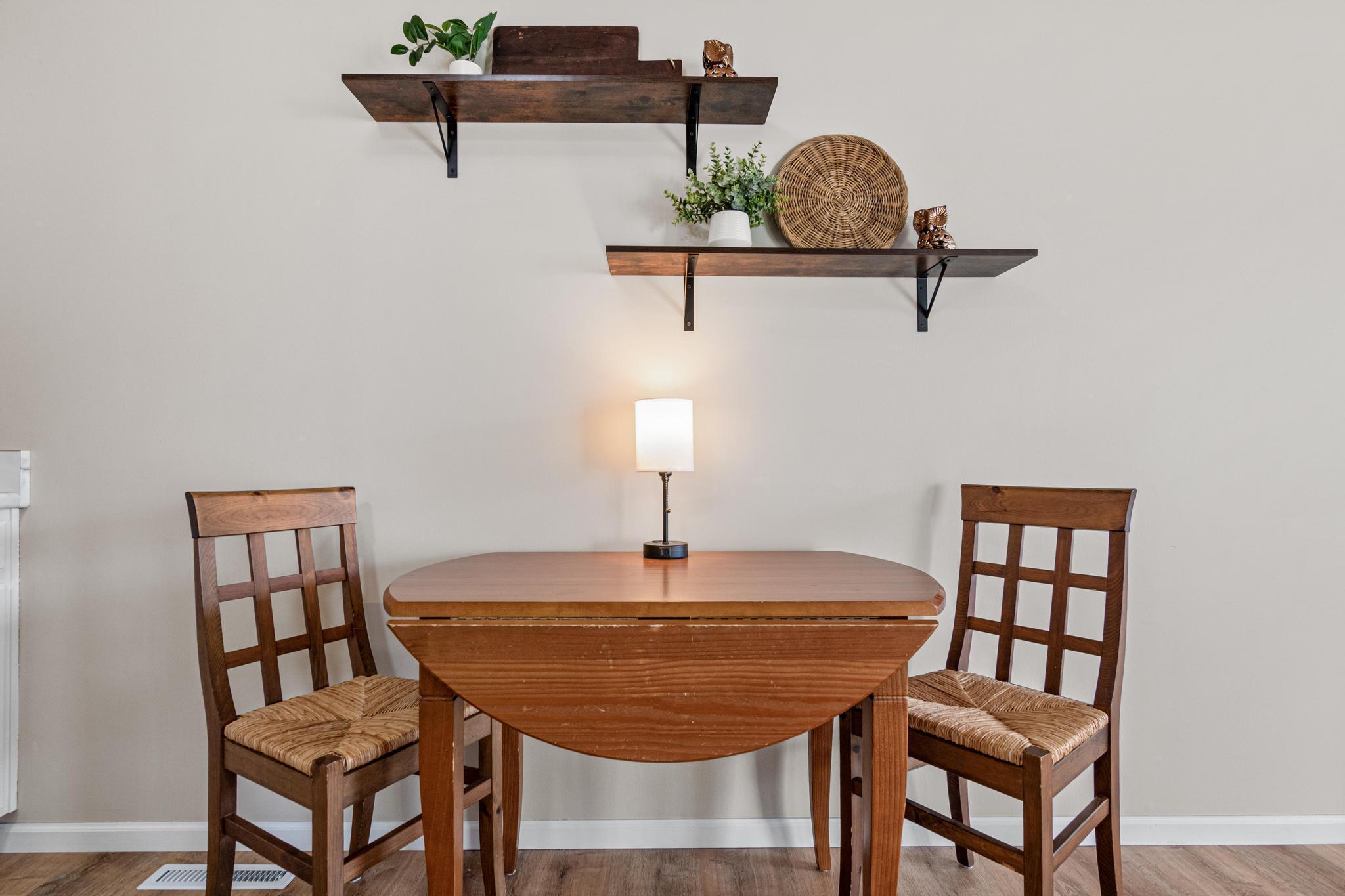 1579 County Road D E UNIT&nbsp;C, Maplewood, MN, 55109