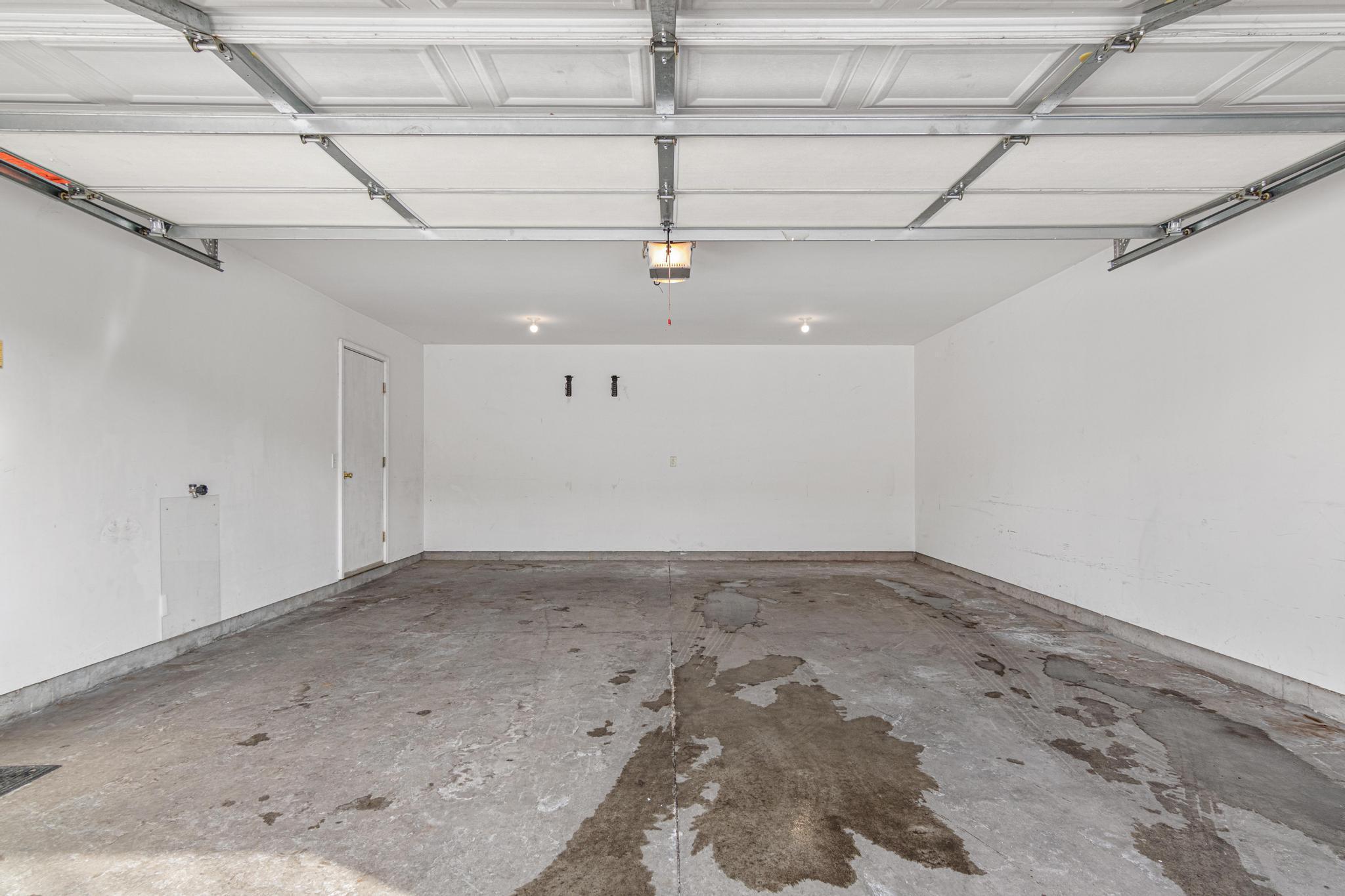 1579 County Road D E UNIT&nbsp;C, Maplewood, MN, 55109