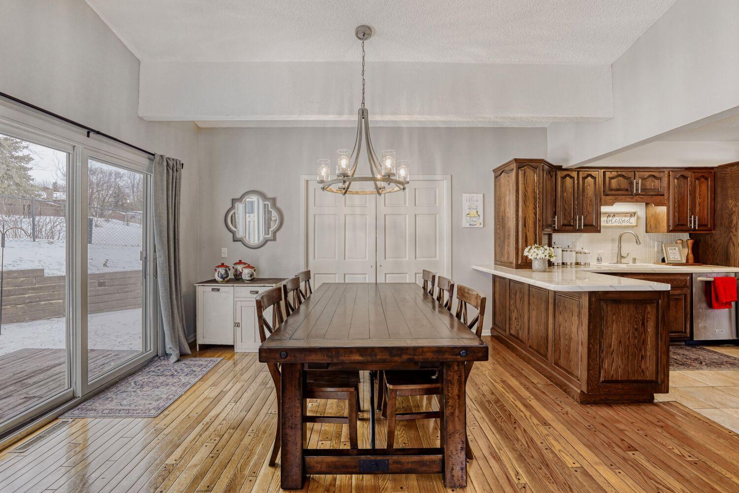 12725 11th Avenue N, Plymouth, MN, 55441