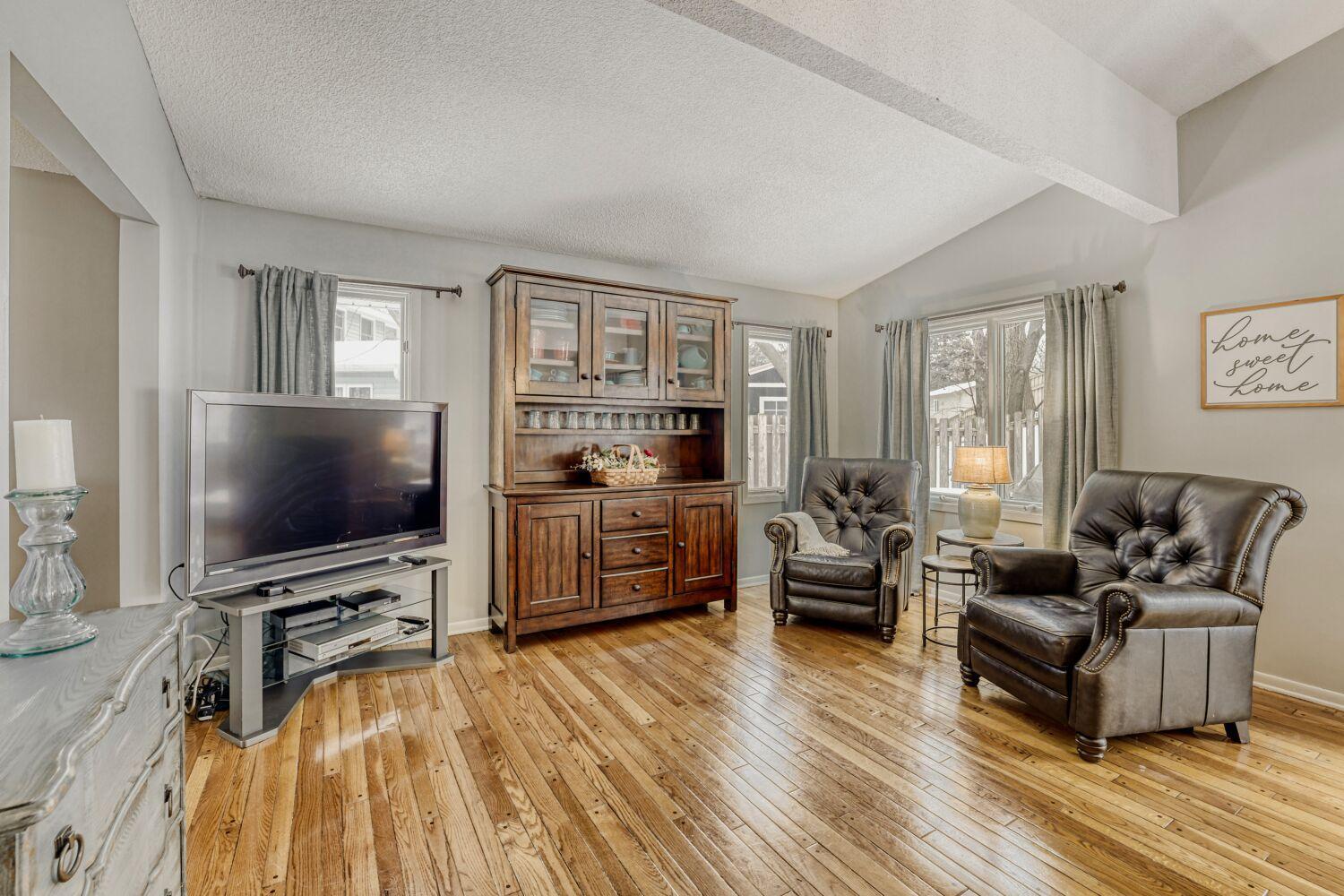 12725 11th Avenue N, Plymouth, MN, 55441