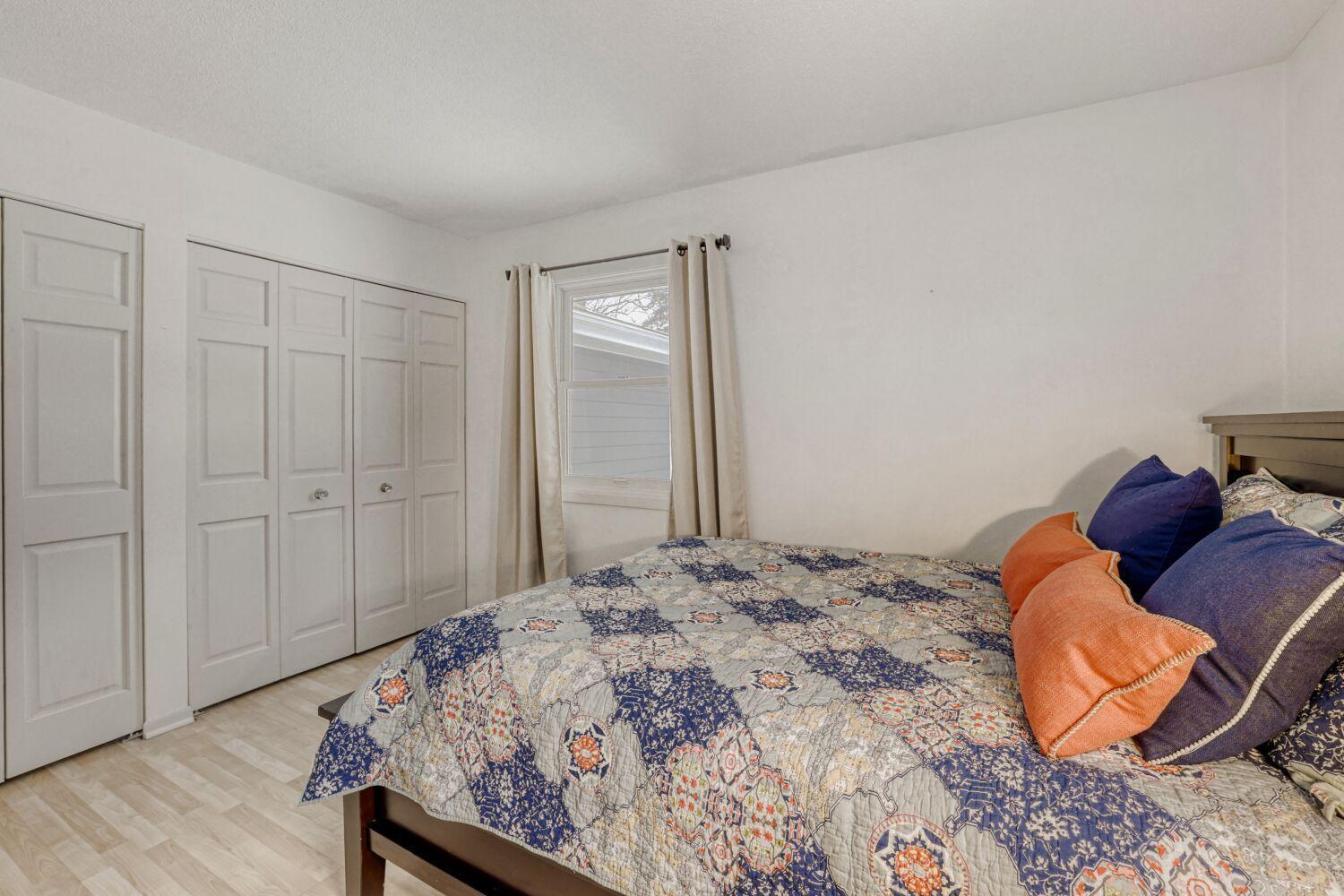 12725 11th Avenue N, Plymouth, MN, 55441