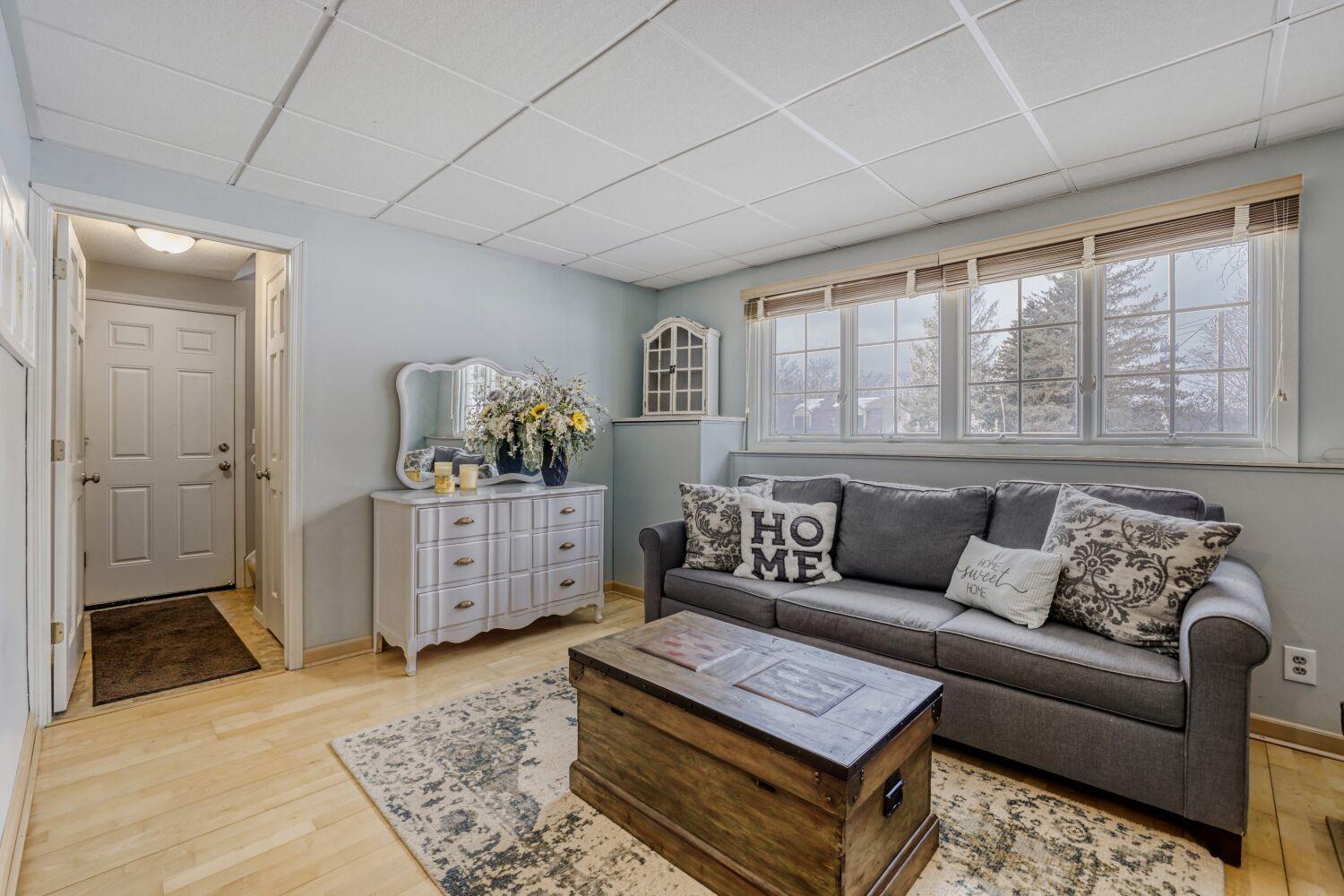 12725 11th Avenue N, Plymouth, MN, 55441