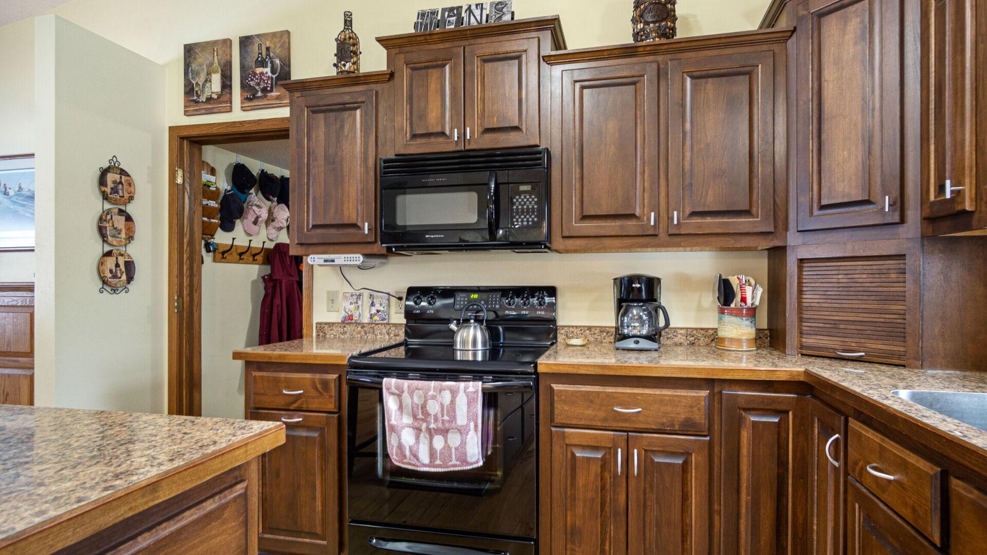 608 Fagstad Street NE, Menomonie, WI, 54751