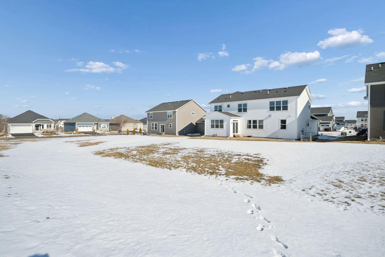 18474 Greenstone Way, Lakeville, MN, 55044