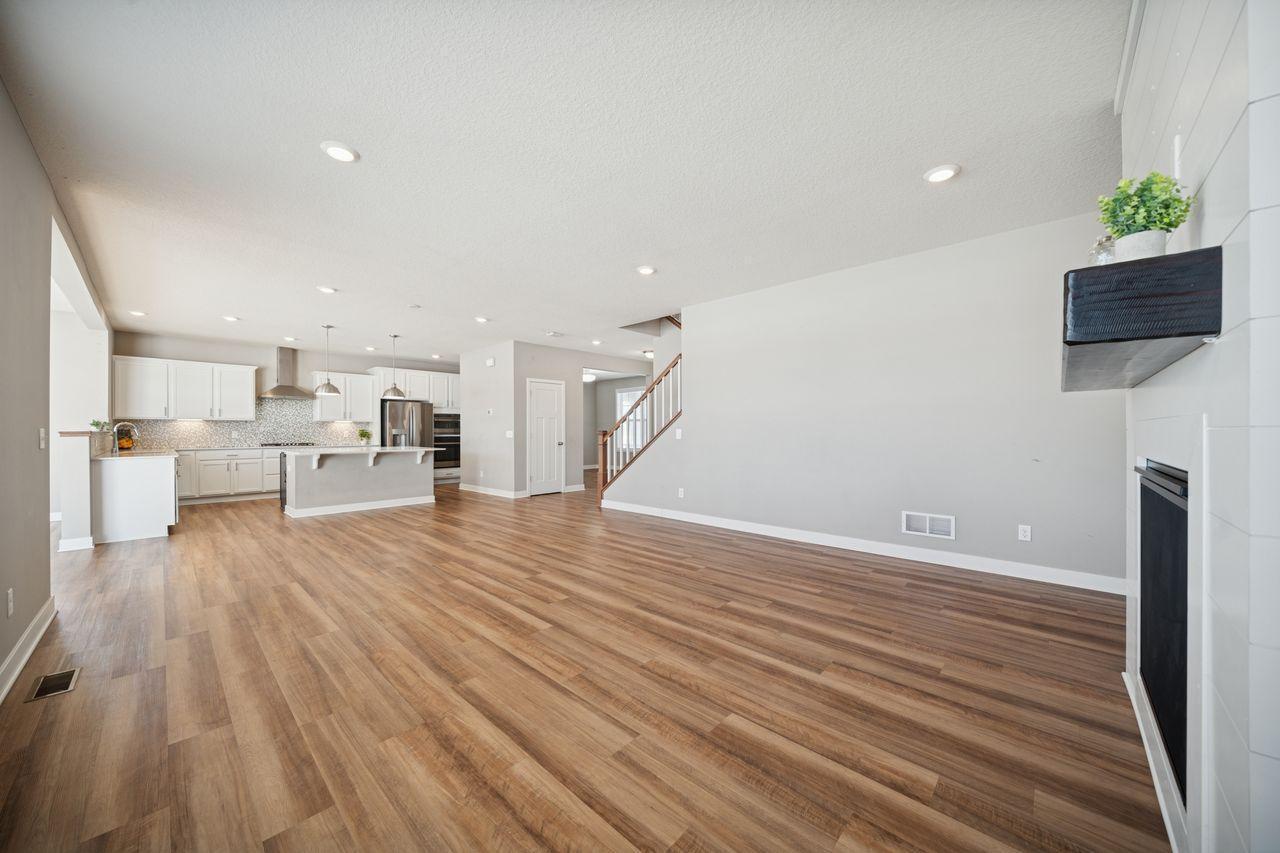 18474 Greenstone Way, Lakeville, MN, 55044