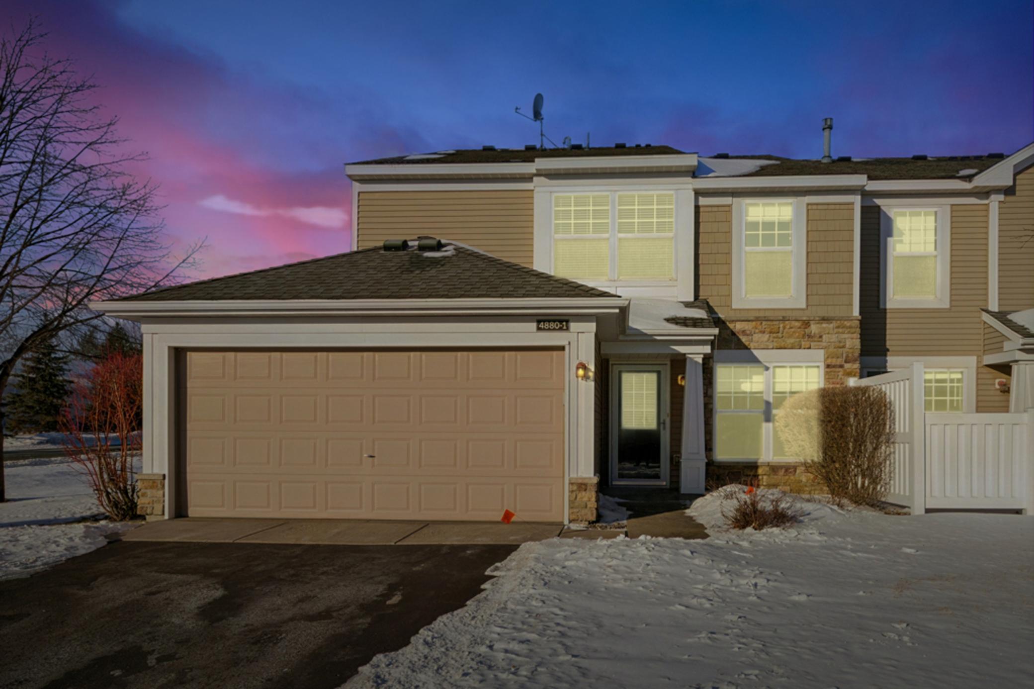 4880 149th Street N UNIT&nbsp;1, Hugo, MN, 55038