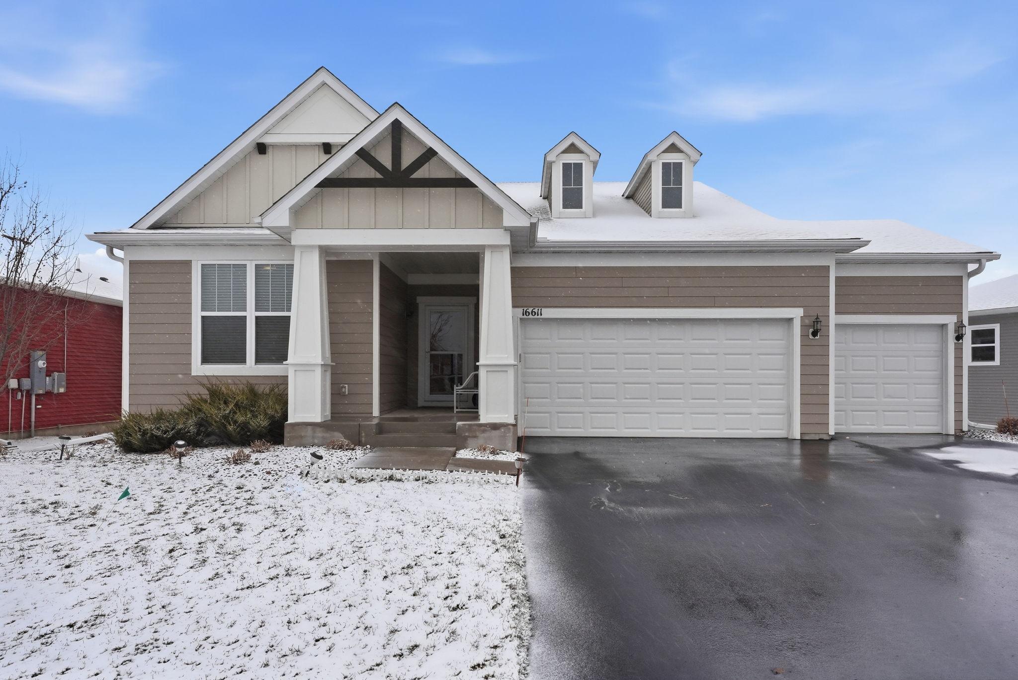 7538 Upper 42nd Street N, Oakdale, MN, 55128