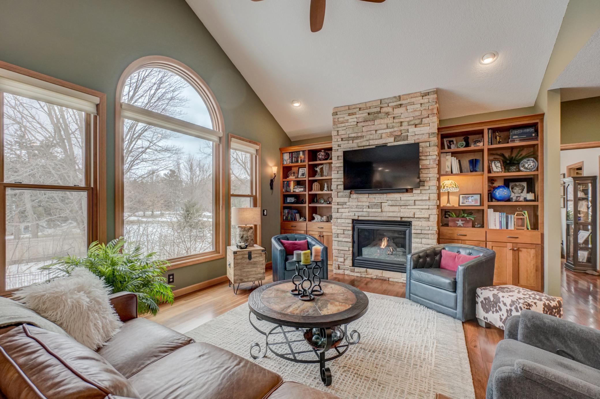 1100 Juniper Way, Hudson, WI, 54016