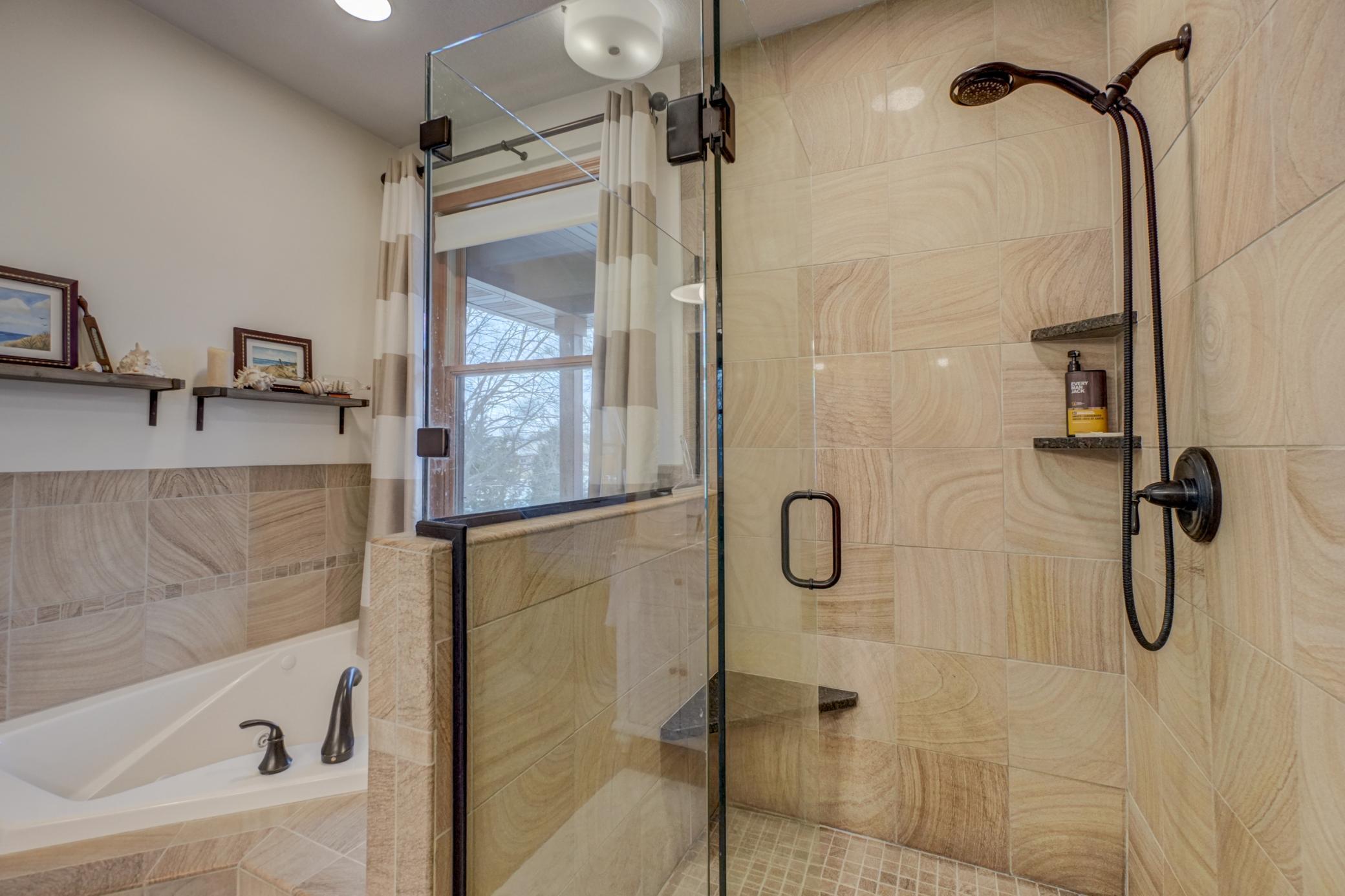 1100 Juniper Way, Hudson, WI, 54016