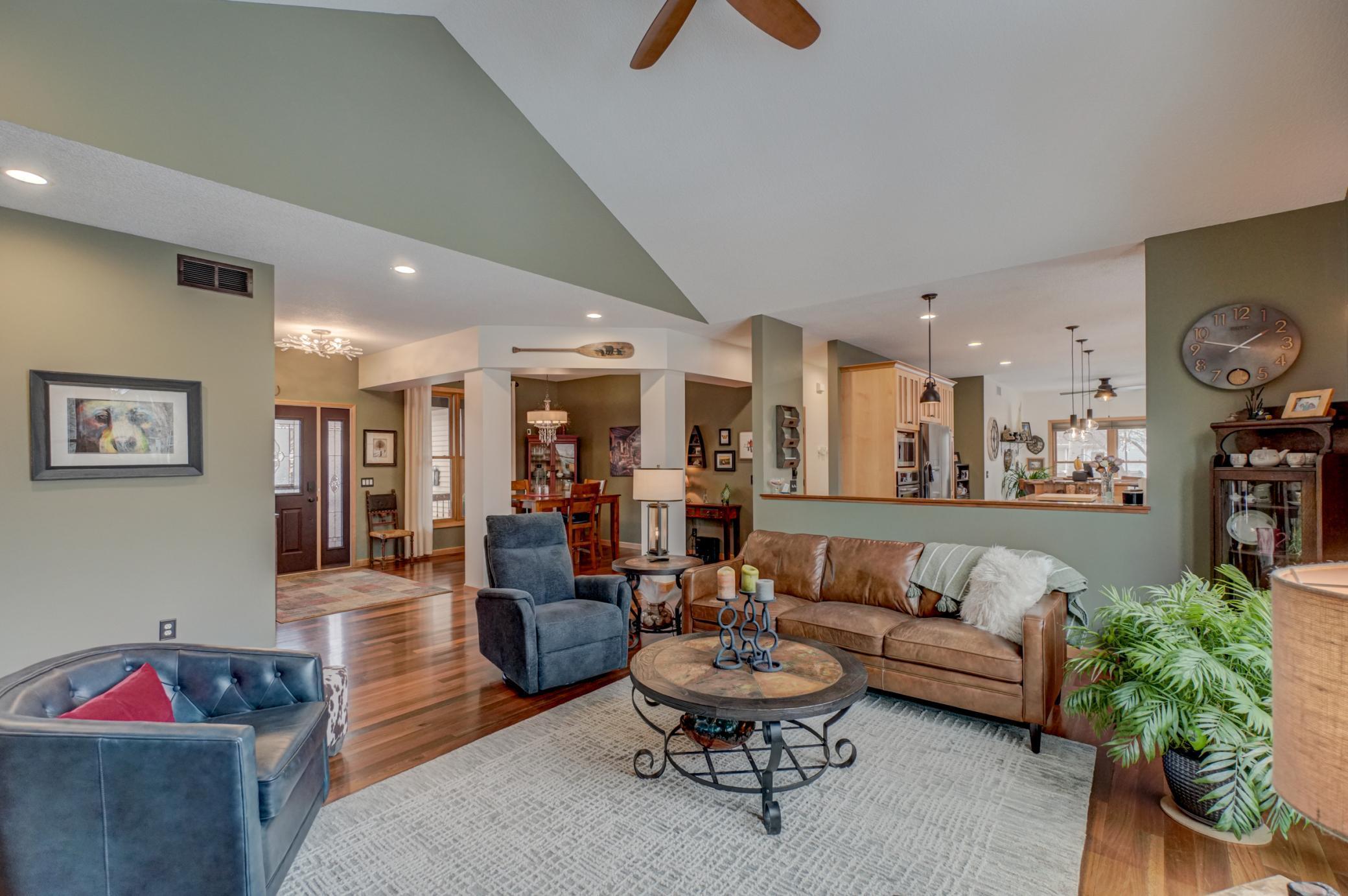 1100 Juniper Way, Hudson, WI, 54016