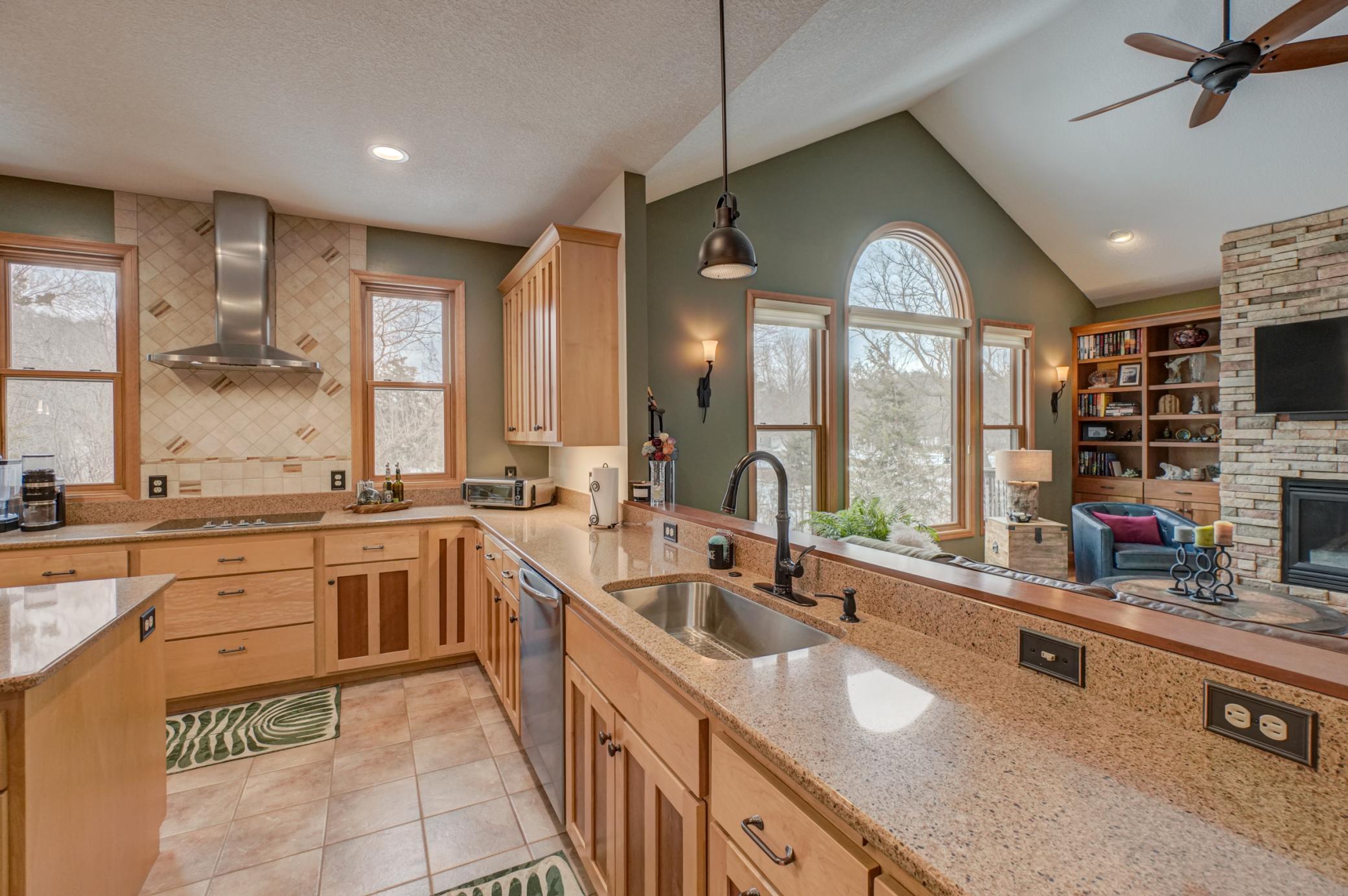 1100 Juniper Way, Hudson, WI, 54016