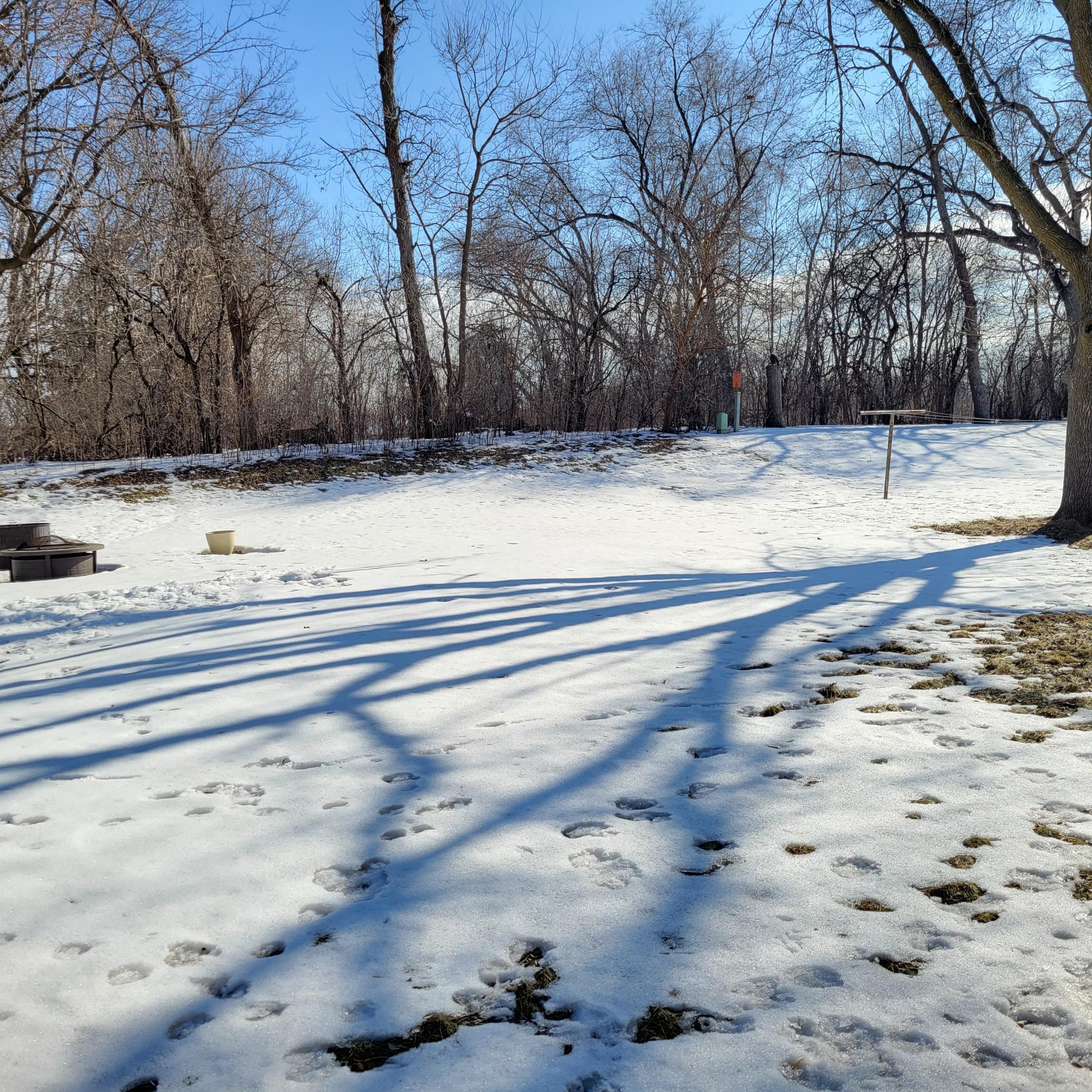 535 E Highland Park Drive NE, Hutchinson, MN, 55350