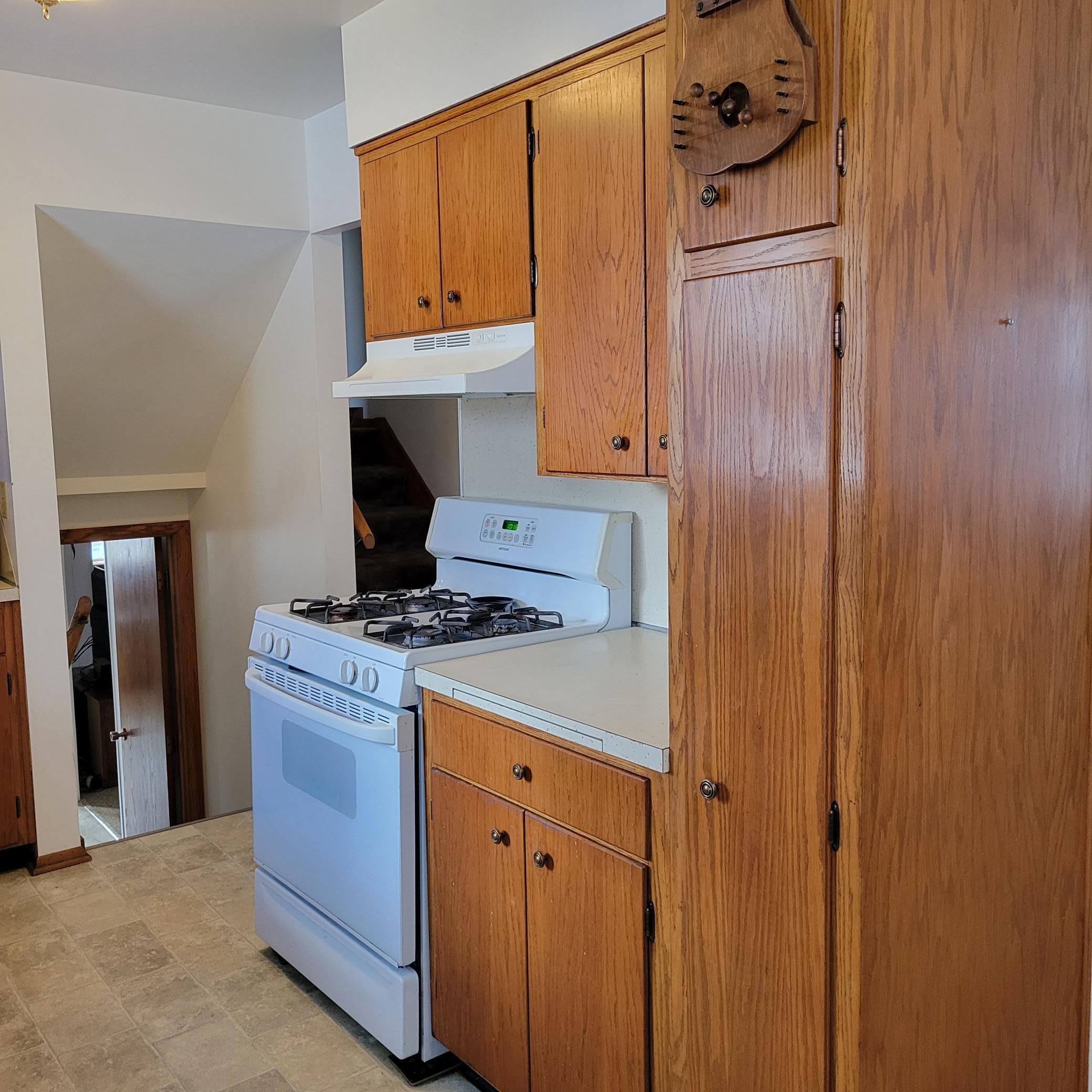 535 E Highland Park Drive NE, Hutchinson, MN, 55350