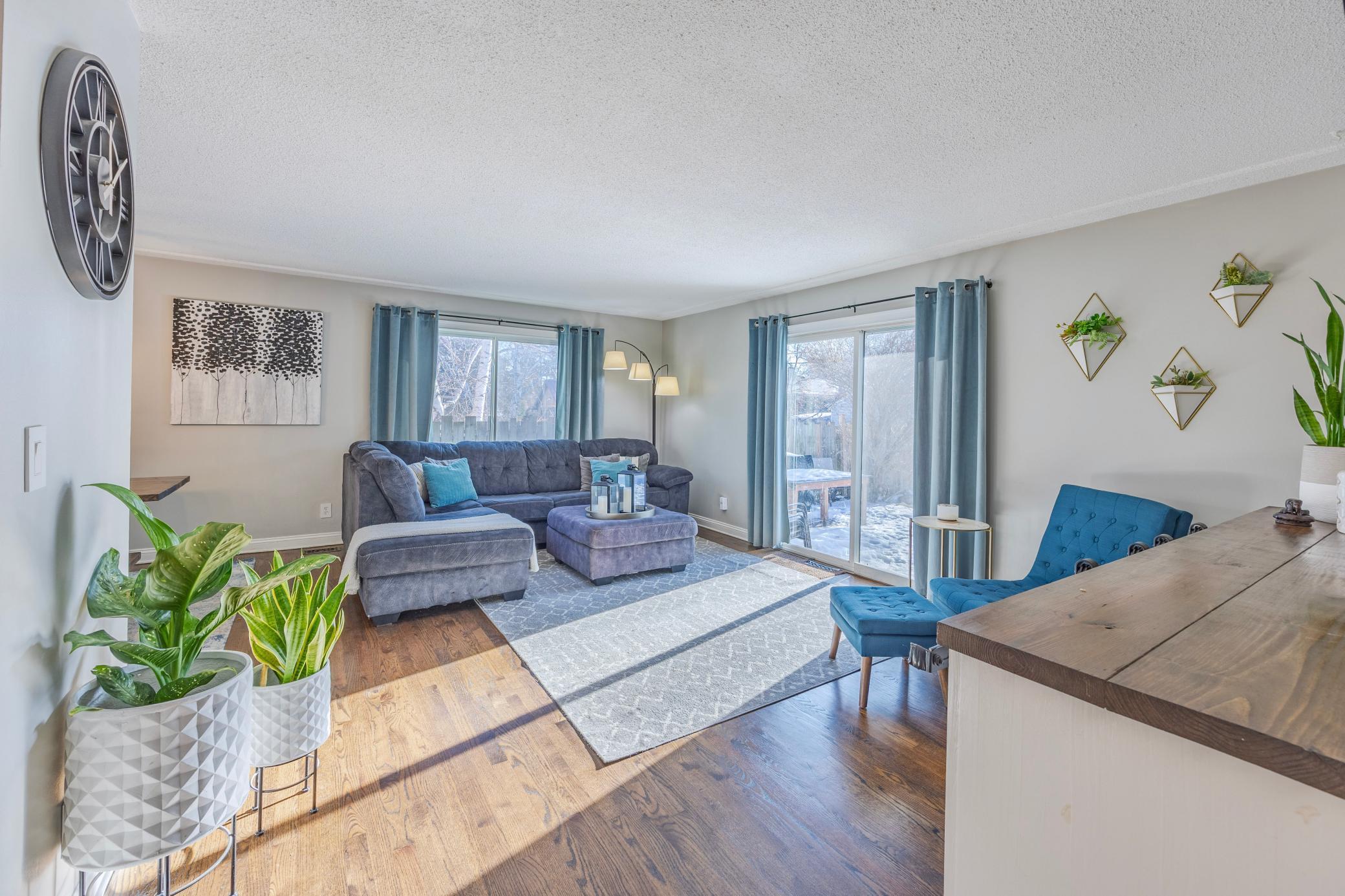 2 Belvidere Street E, Saint Paul, MN, 55107