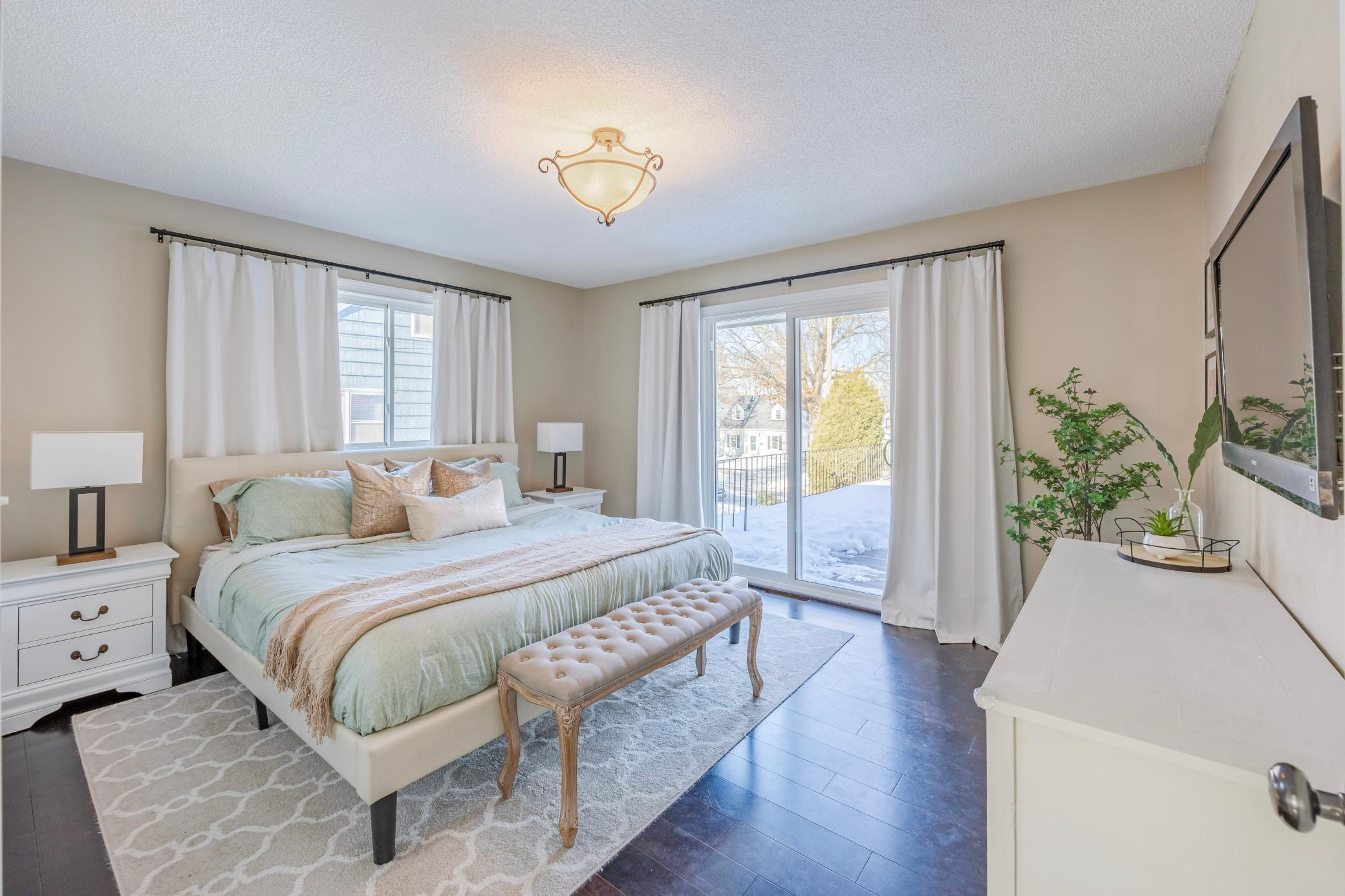 2 Belvidere Street E, Saint Paul, MN, 55107