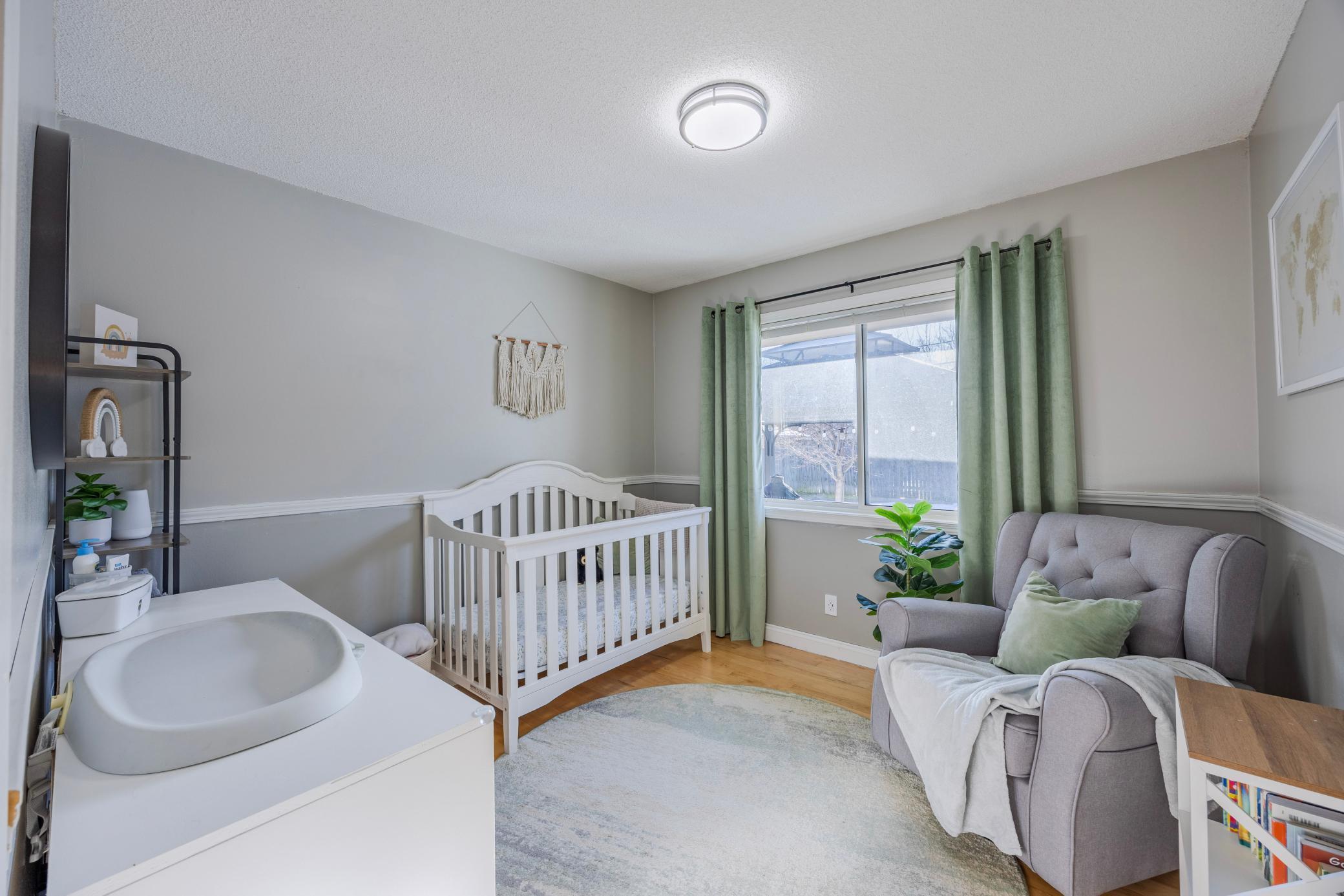 2 Belvidere Street E, Saint Paul, MN, 55107