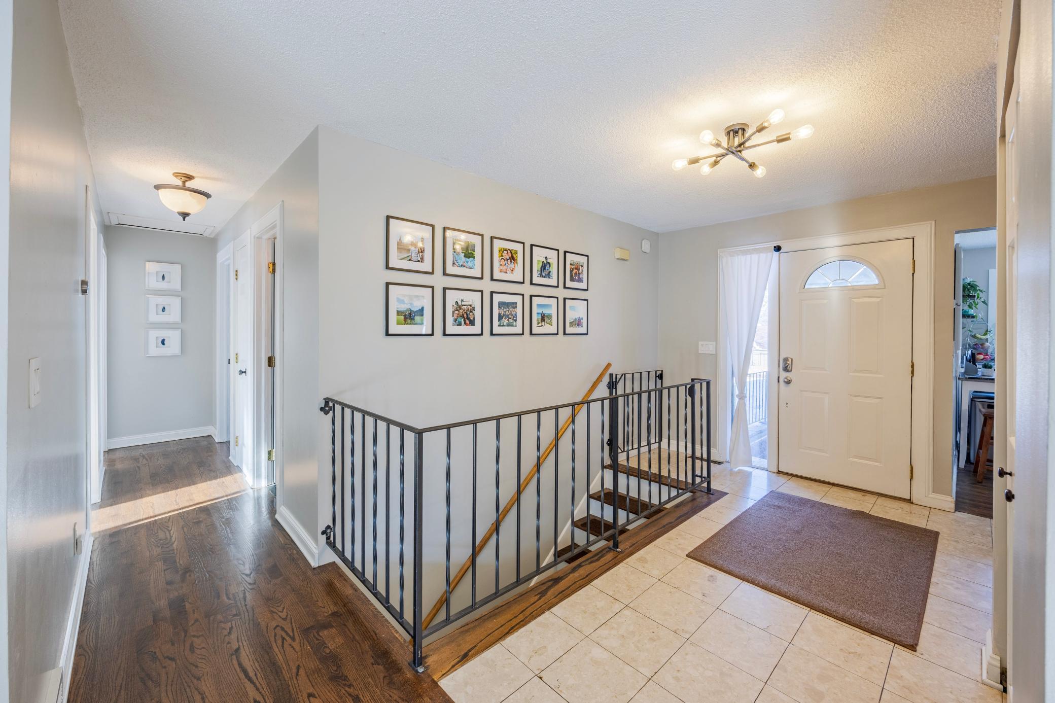 2 Belvidere Street E, Saint Paul, MN, 55107