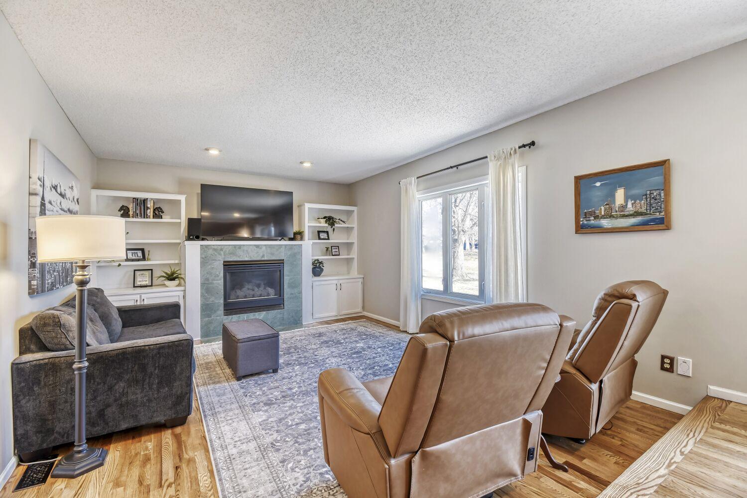 15684 Crocus Avenue W, Rosemount, MN, 55068