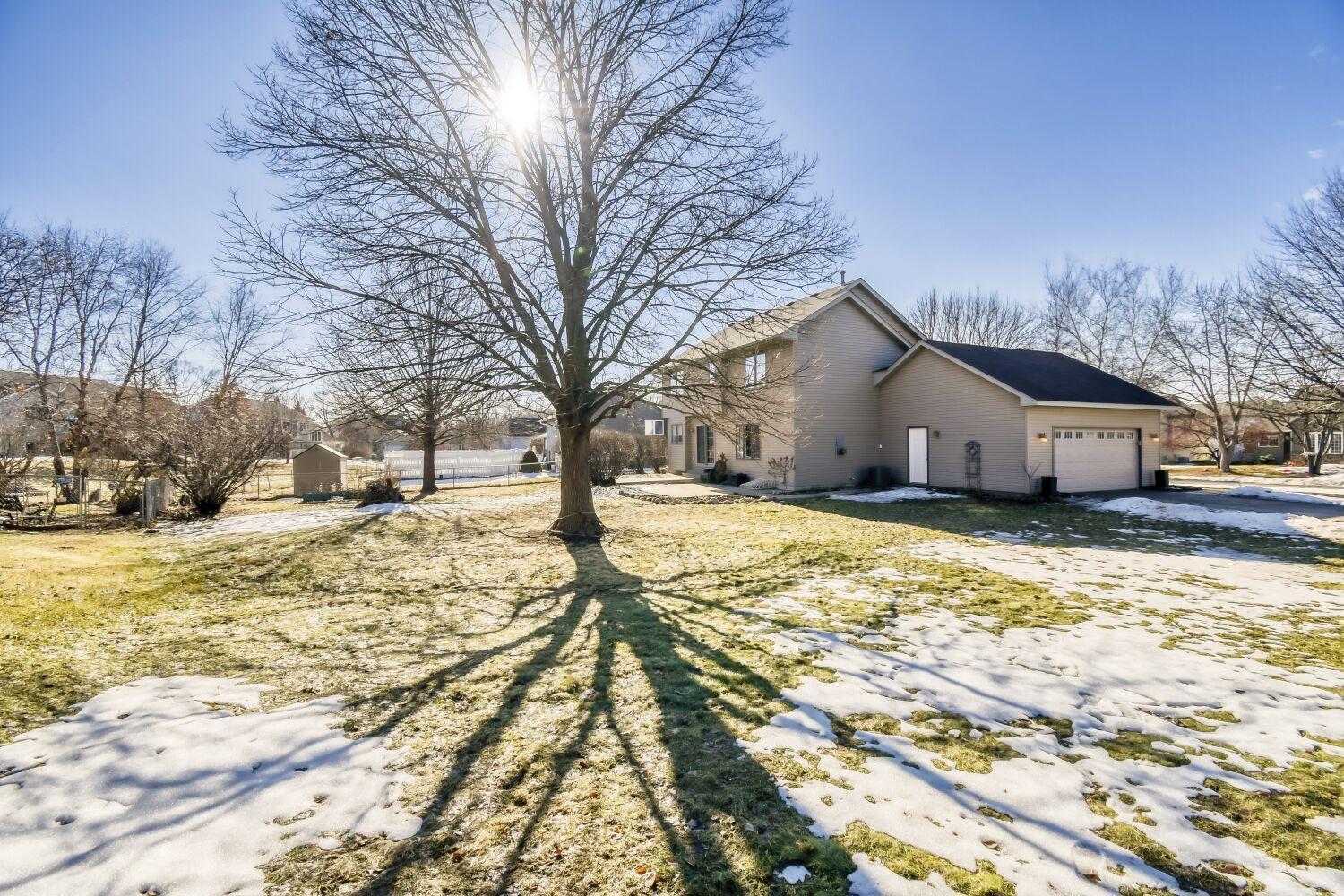 15684 Crocus Avenue W, Rosemount, MN, 55068