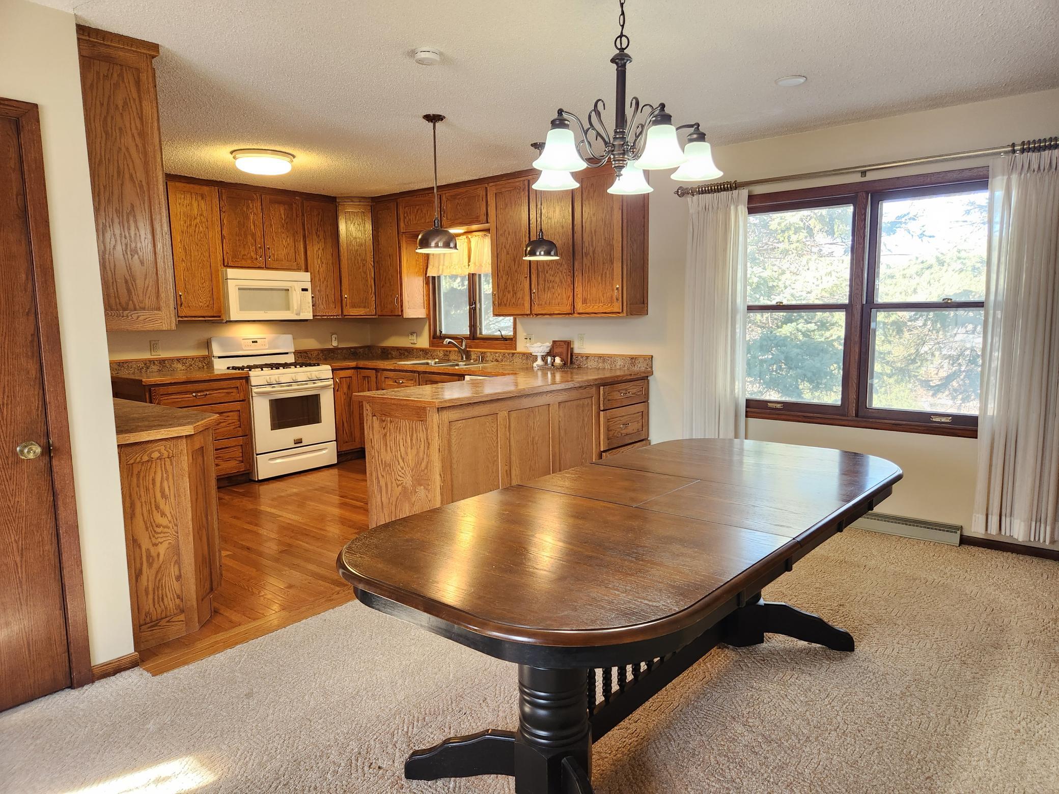 105 E Hawthorne Street, Albert Lea, MN, 56007