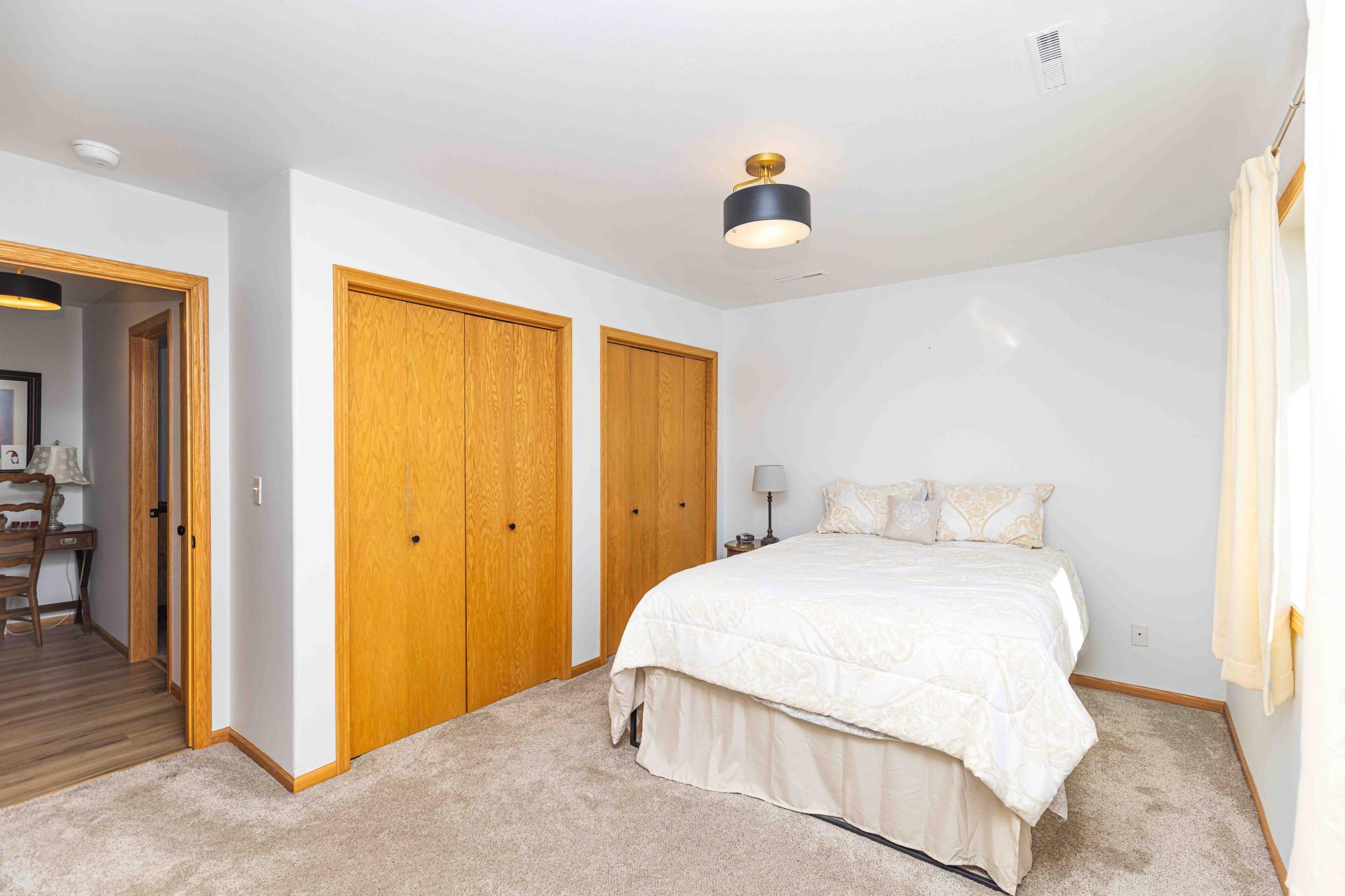 868 Lakeridge Place, West Fargo, ND, 58078