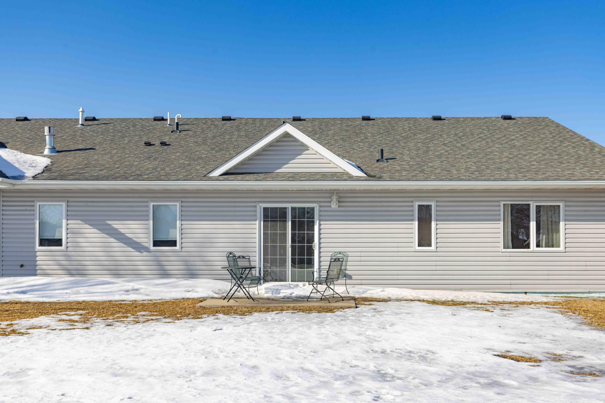868 Lakeridge Place, West Fargo, ND, 58078