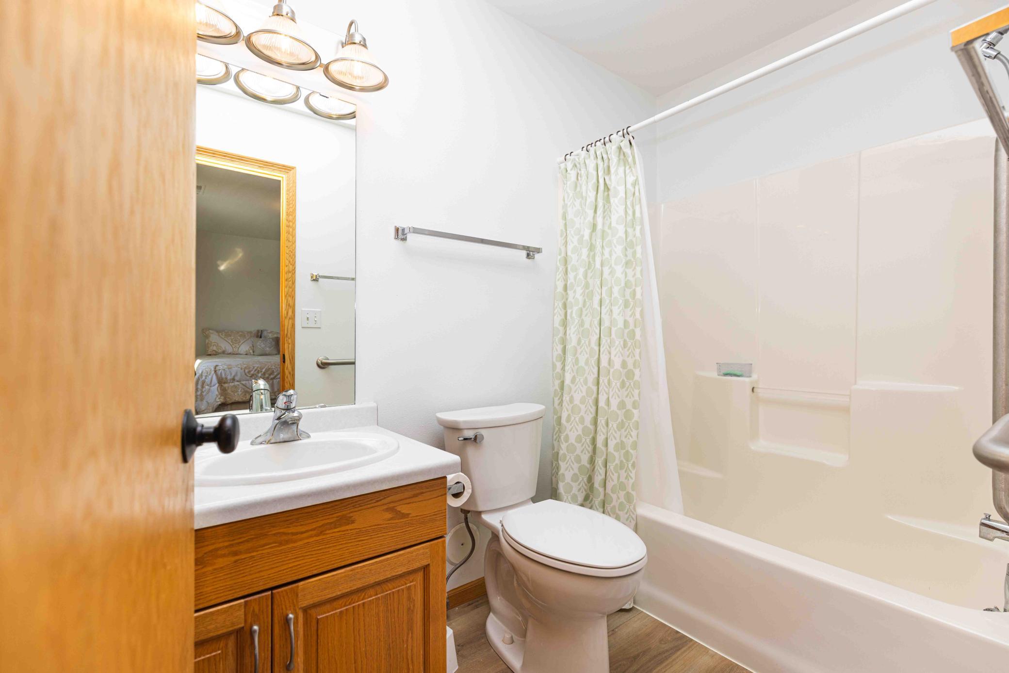 868 Lakeridge Place, West Fargo, ND, 58078