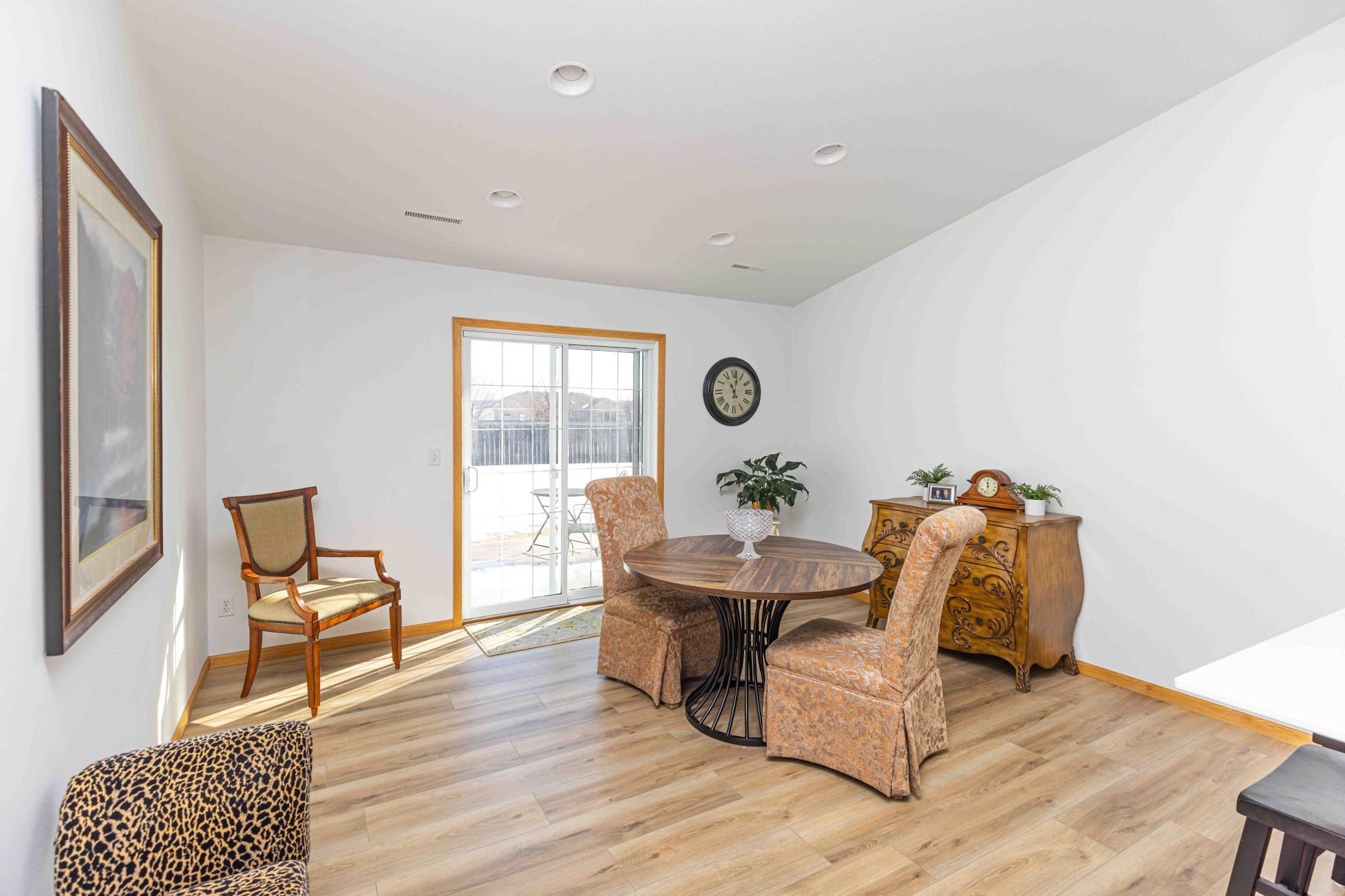 868 Lakeridge Place, West Fargo, ND, 58078