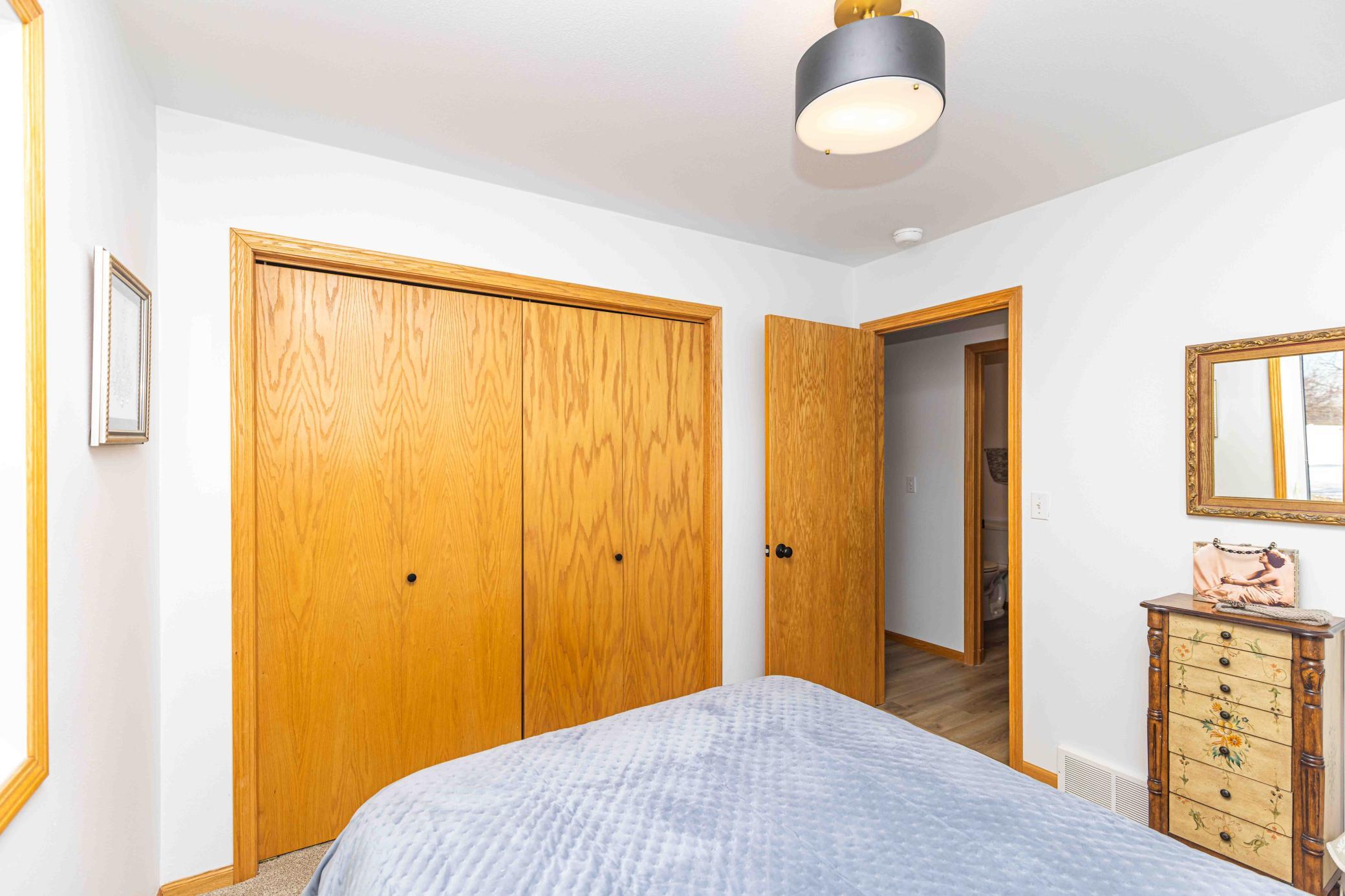 868 Lakeridge Place, West Fargo, ND, 58078