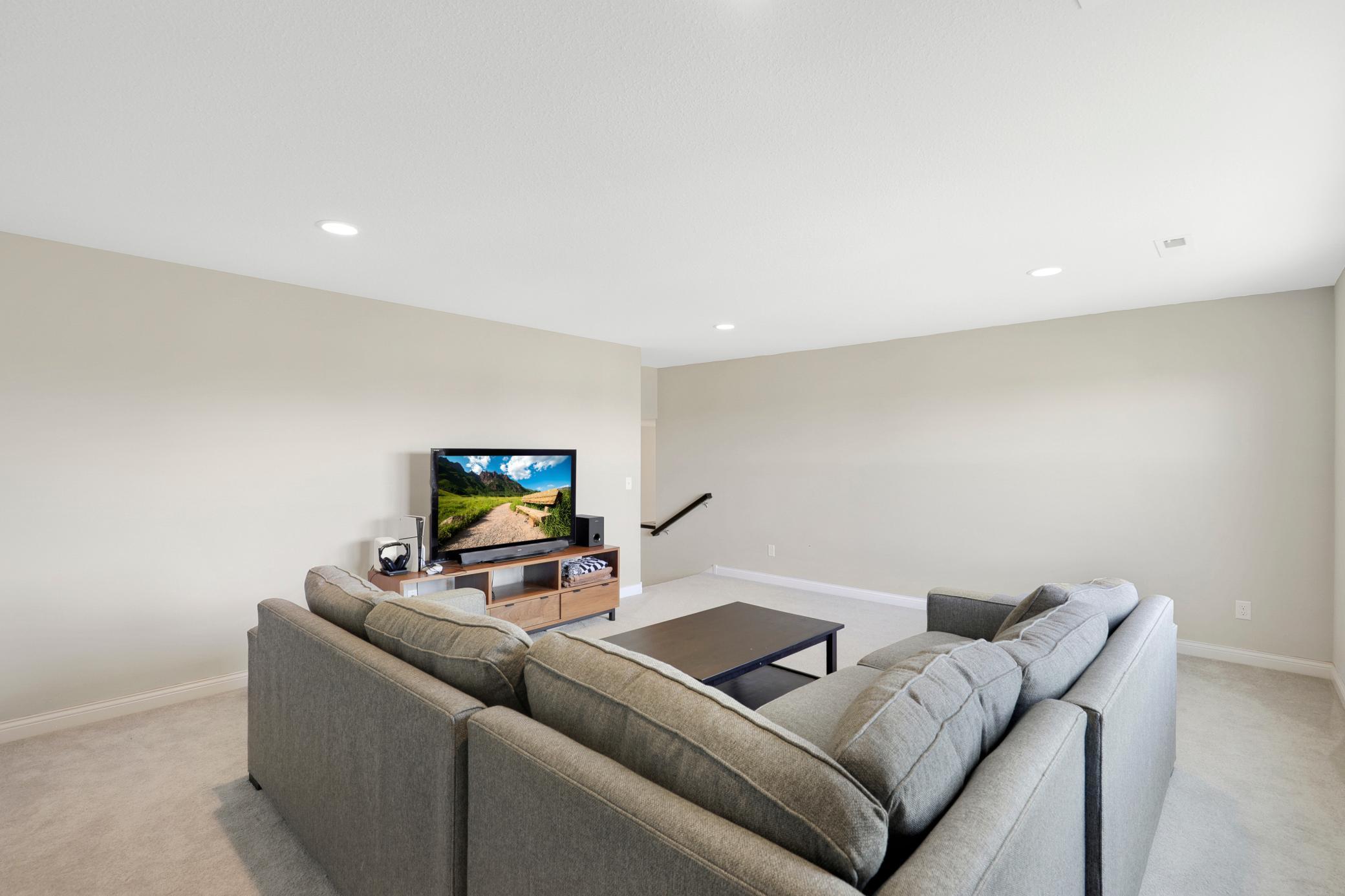 10357 Louisiana Avenue N, Brooklyn Park, MN, 55445