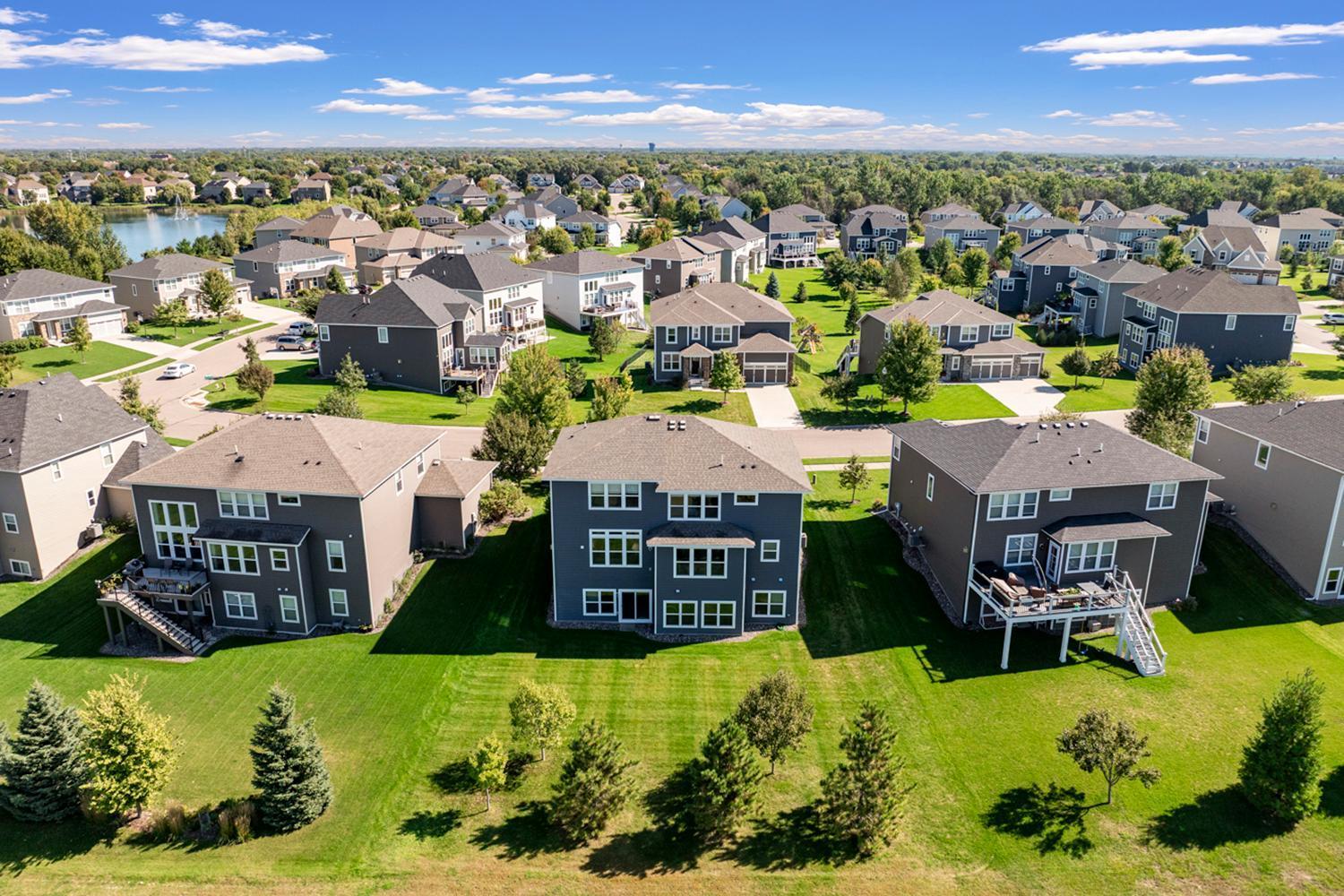 10357 Louisiana Avenue N, Brooklyn Park, MN, 55445