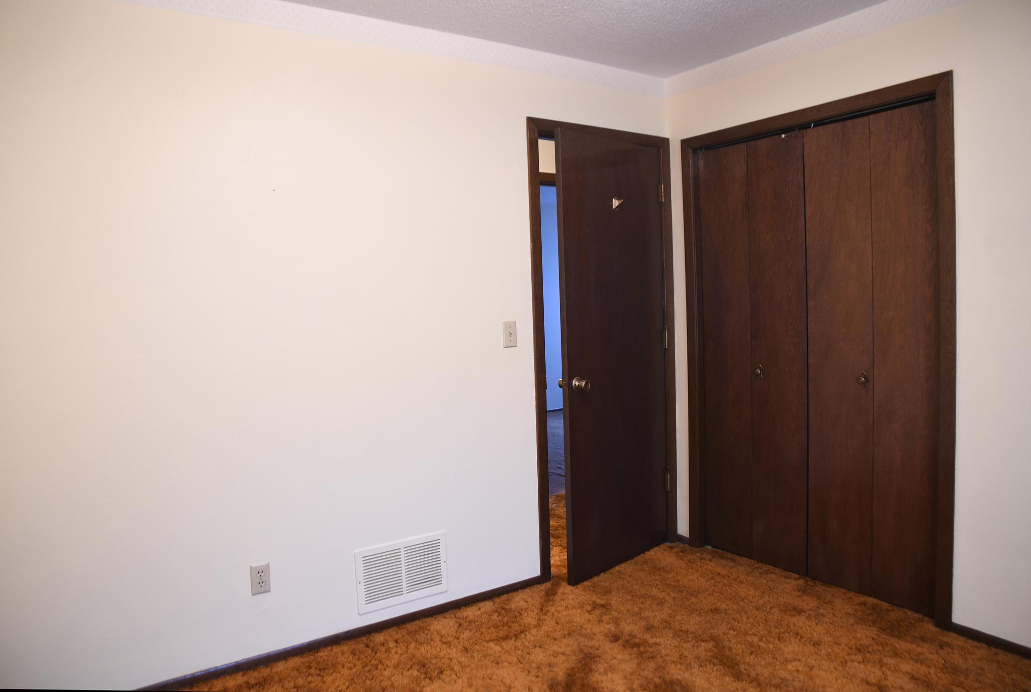 1121 4th Street W, Hastings, MN, 55033