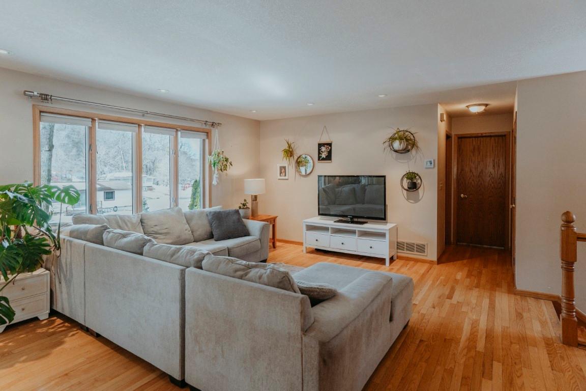 2226 Brooks Avenue, Red Wing, MN, 55066