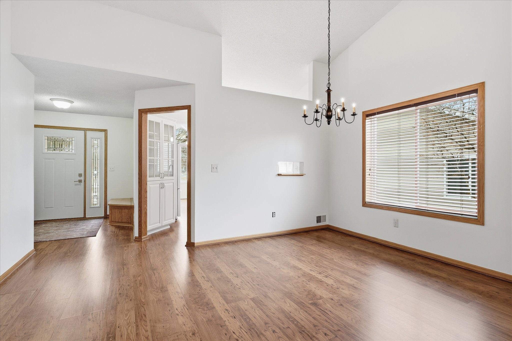 2875 Aldrich Trail, Woodbury, MN, 55125