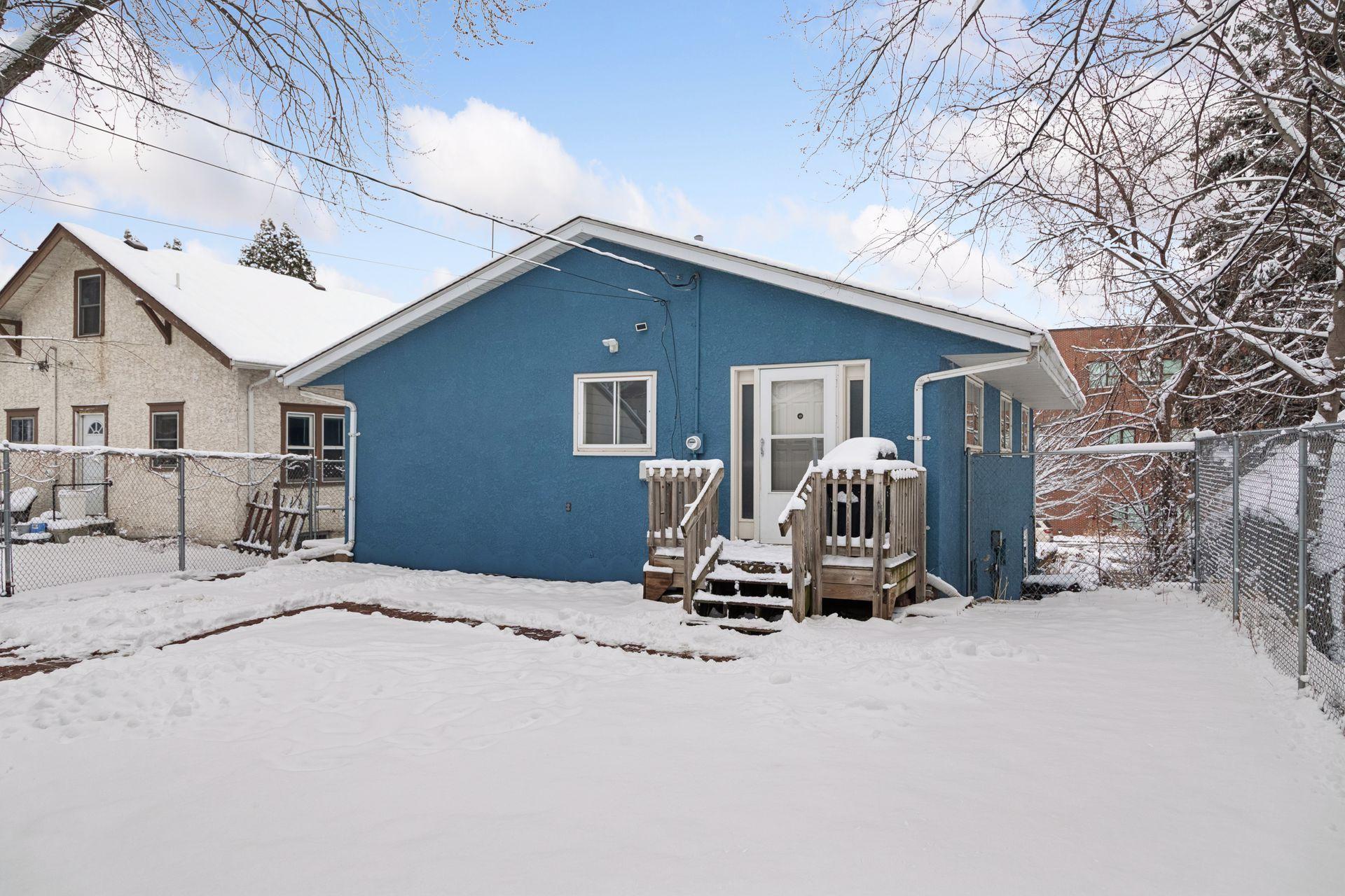 1084 3rd Street E, Saint Paul, MN, 55106