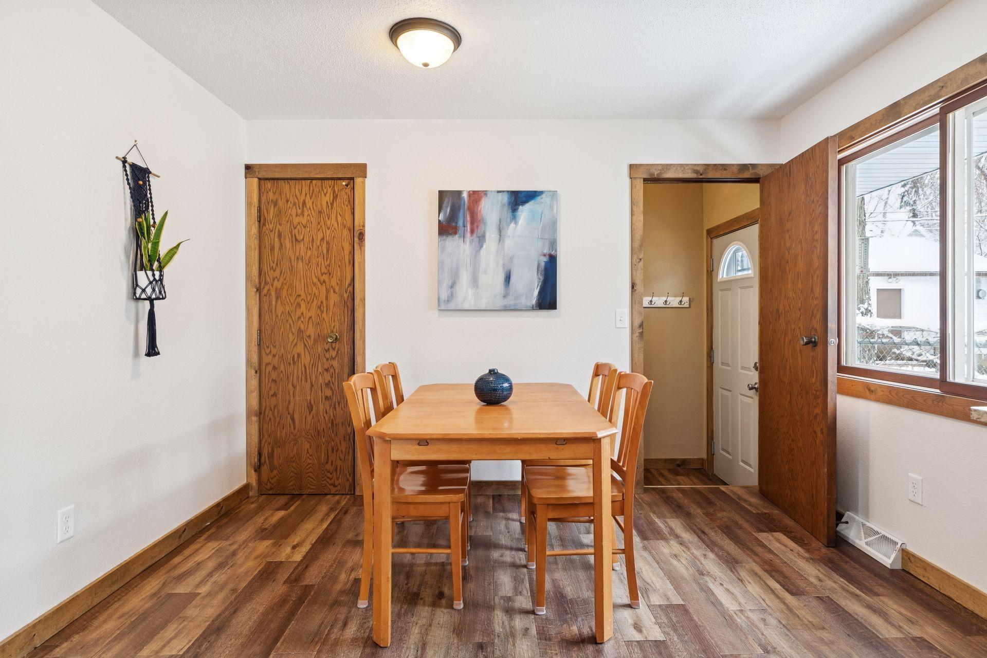 1084 3rd Street E, Saint Paul, MN, 55106