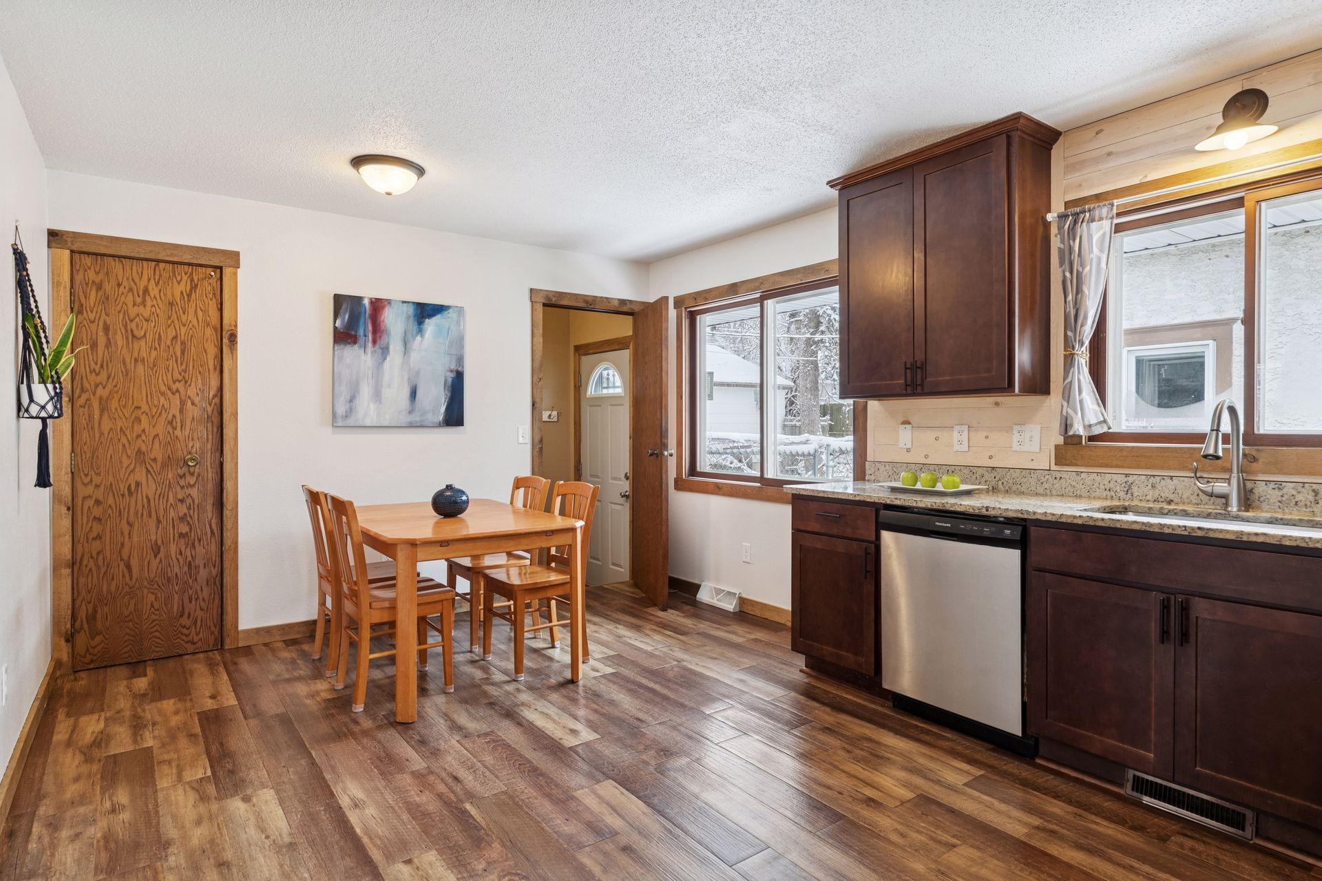 1084 3rd Street E, Saint Paul, MN, 55106