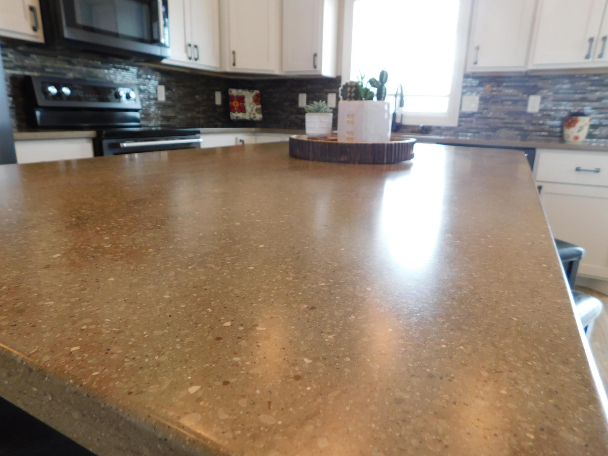 729 48th Avenue W, West Fargo, ND, 58078