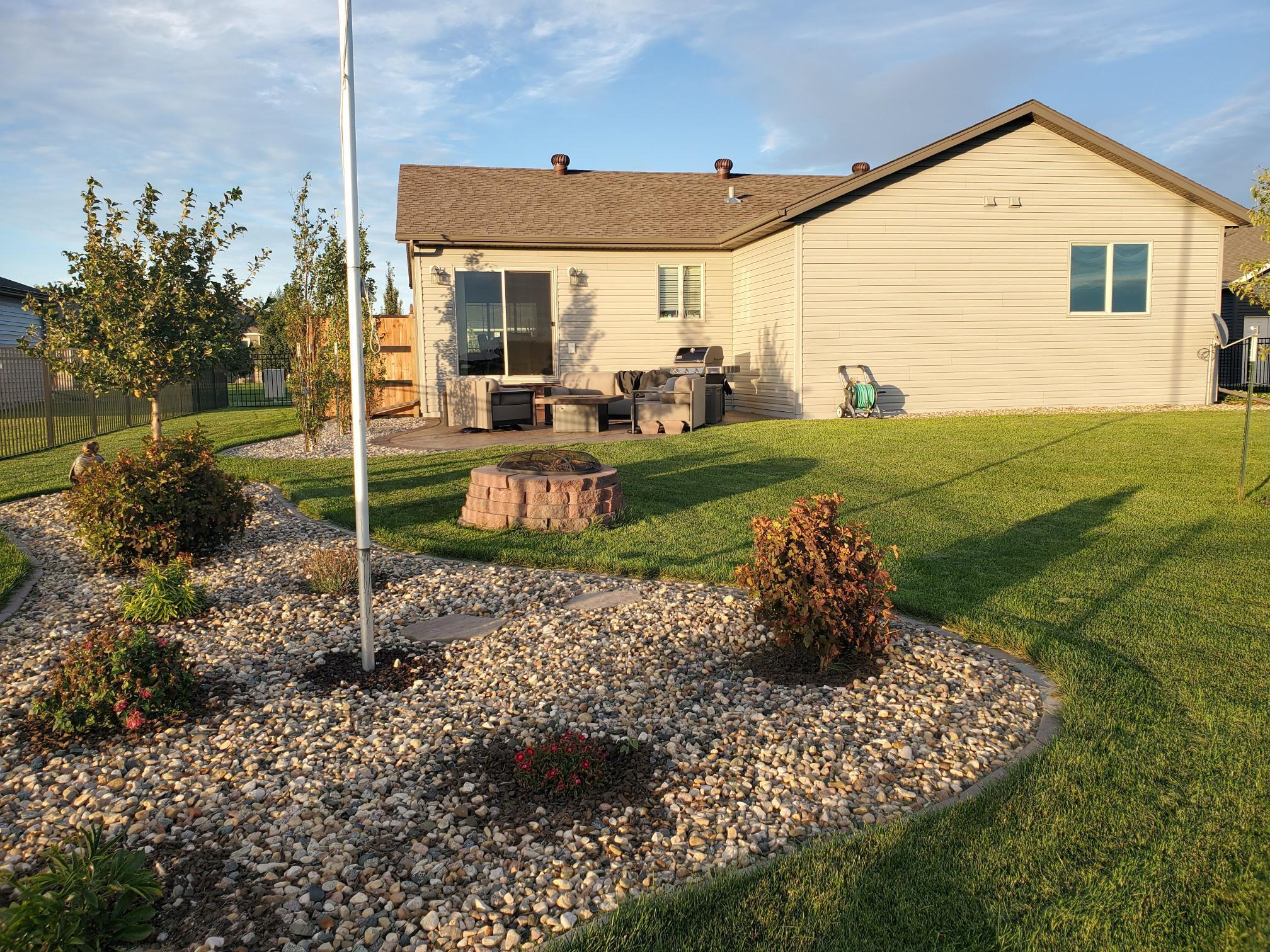 729 48th Avenue W, West Fargo, ND, 58078