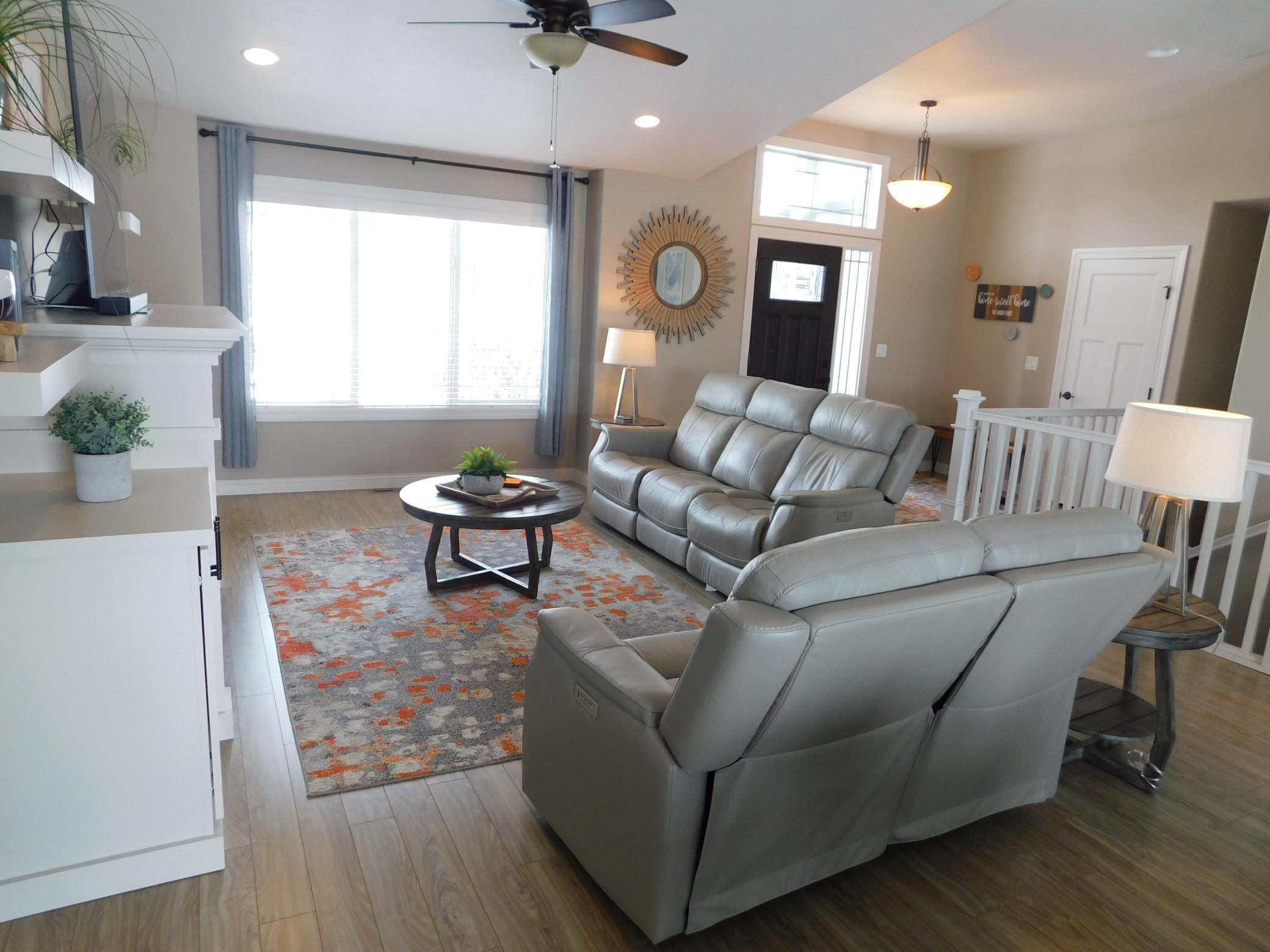 729 48th Avenue W, West Fargo, ND, 58078