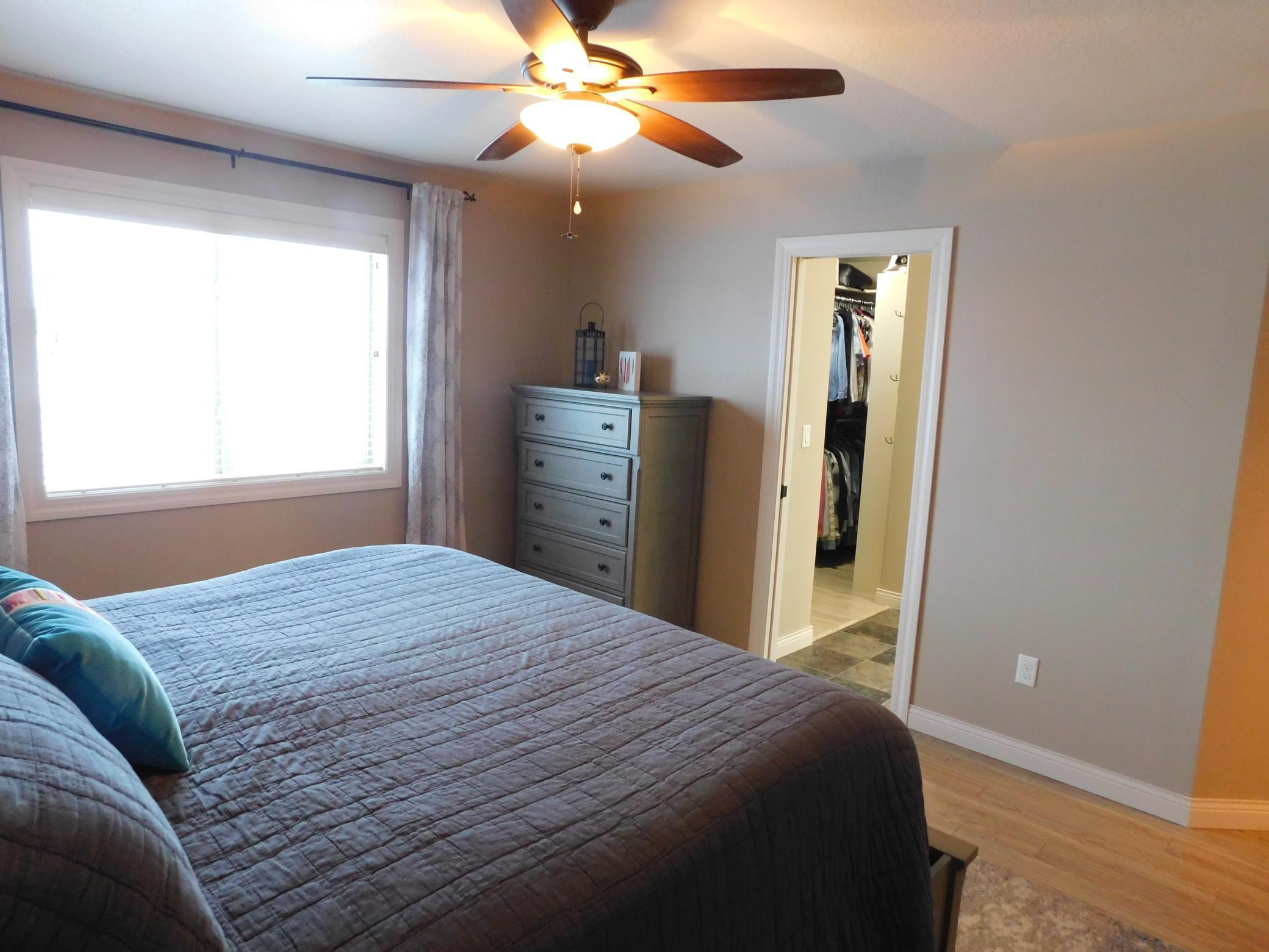 729 48th Avenue W, West Fargo, ND, 58078