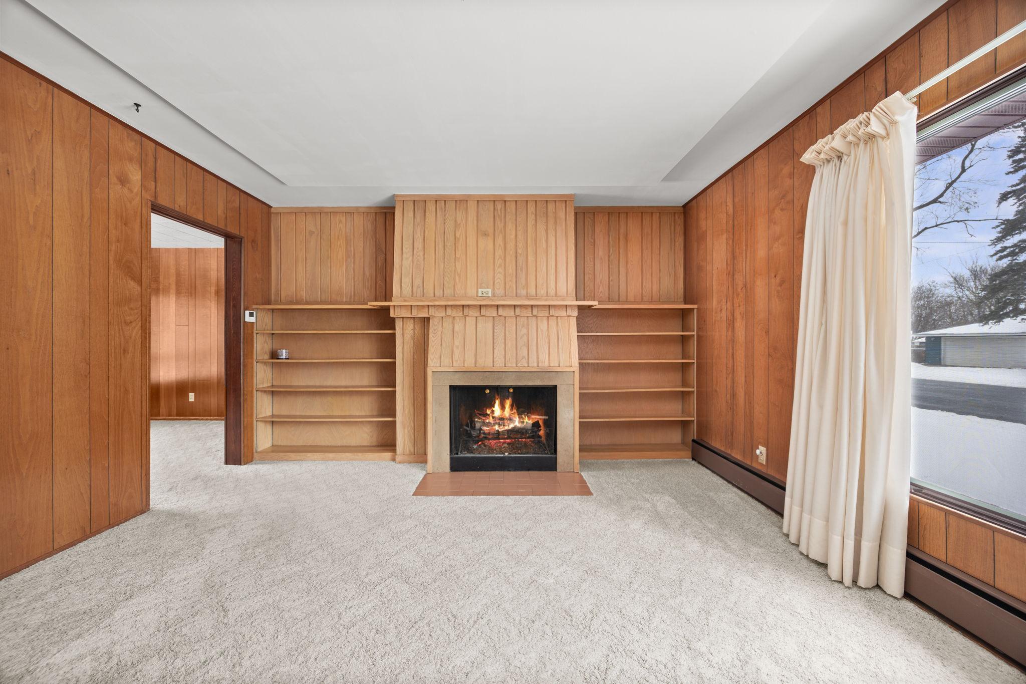 111 George Avenue E, Winsted, MN, 55395